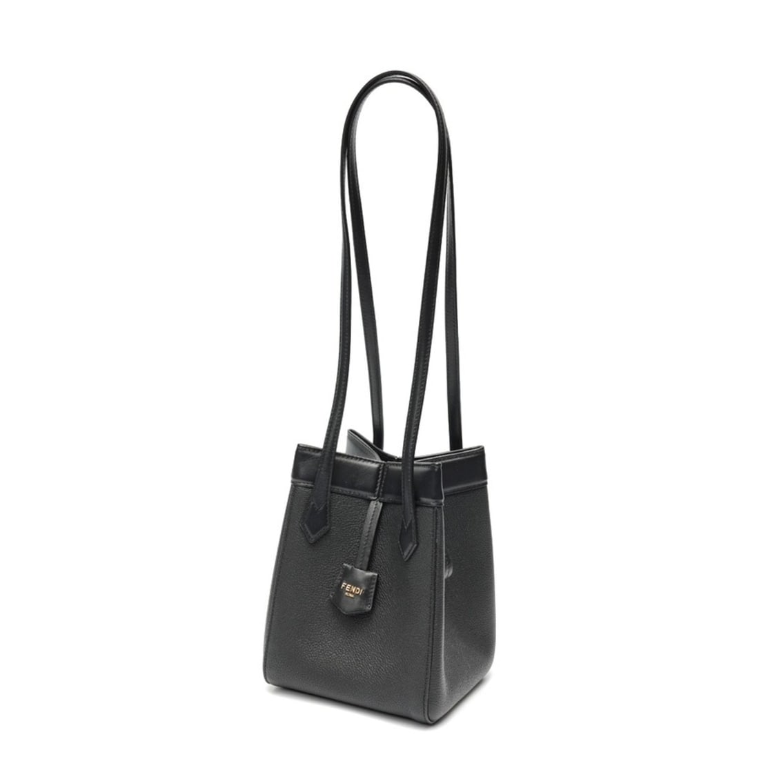 Fendi Origami Mini Shoulder Bag, 8BS083, Full Grain Leather, Black: --- Catalog ---Category: SizeSize (HxWxD): 18.5cm x 15cm x 15cm / 7.28'' x 5.9'' x 5.9''Category: DesignType: Shoulder bagColor: BlackGender: WomenMaterial: Leather Category: GeneralMPN: 8BS083Brand: 