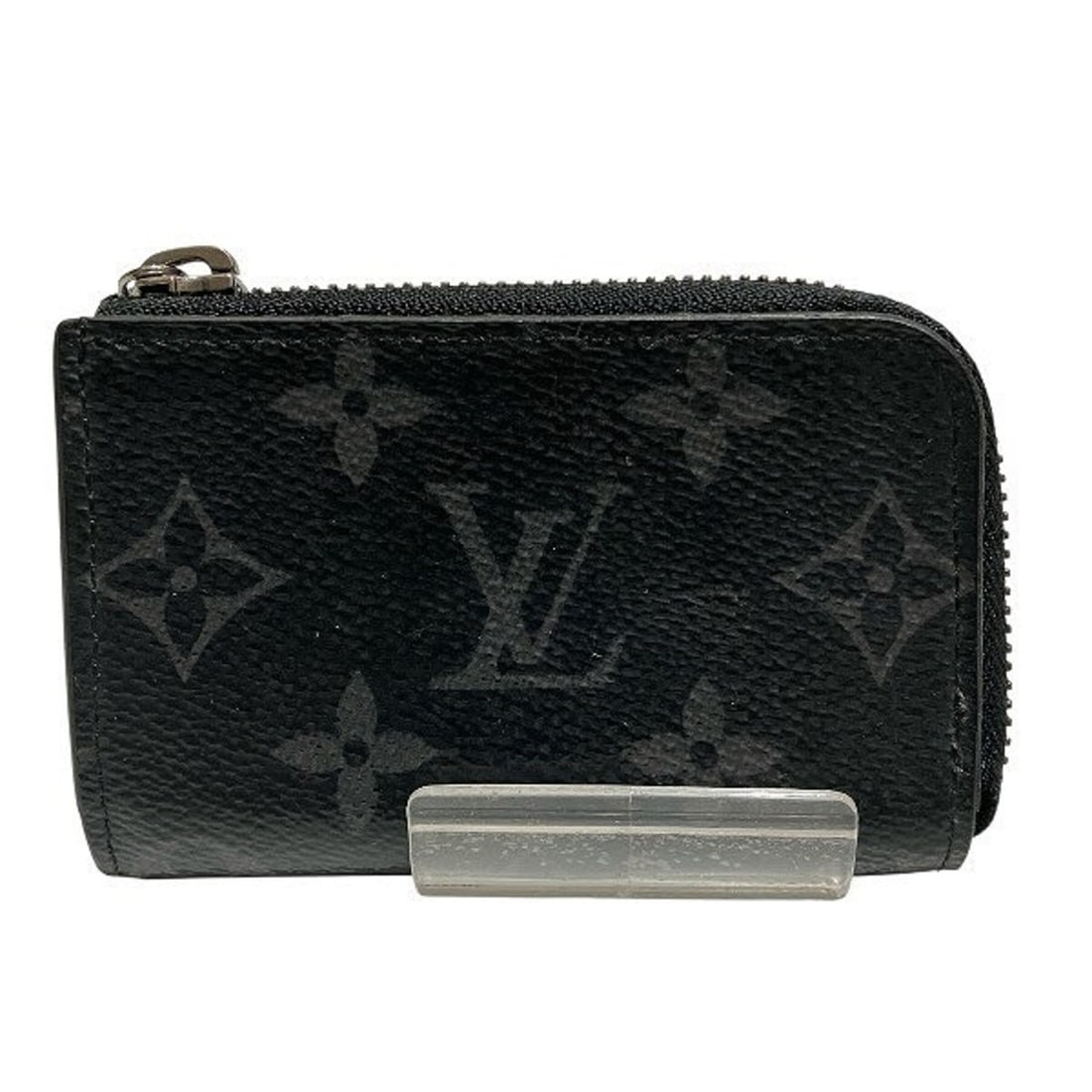 Louis Vuitton Monogram Eclipse Portemonnaie Jour M63536 Wallet/Coin Case for Men and Women: --- Catalog ---Category: SizeSize (HxWxD): 7cm x 11cm x 1.5cm / 2.75'' x 4.33'' x 0.59''Category: DesignType: Coin purse/coin caseColor: BlackGender: Men,WomenMaterial: Monogram , Canvas , PVC , Coate