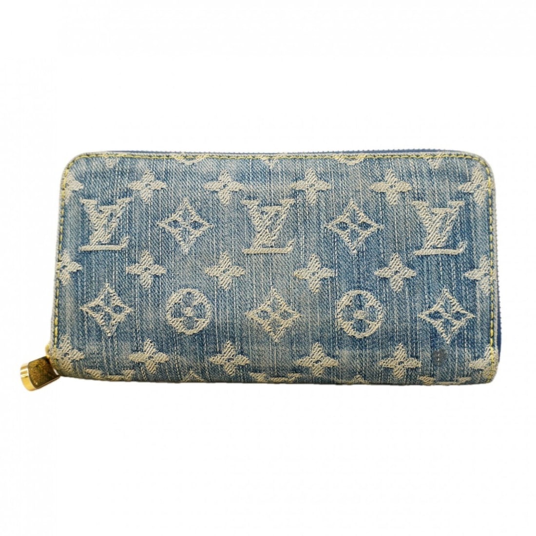 Louis Vuitton Monogram Denim Zippy Wallet M95341 Blue (Men's/Women's) P2938417: --- Catalog ---Category: SizeSize (HxWxD): 10.5cm x 19.5cm x 2.5cm / 4.13'' x 7.67'' x 0.98''Category: DesignType: Long wallet (bi-fold)Color: BlueGender: Men,WomenCategory: GeneralMPN: M95341Brand: L
