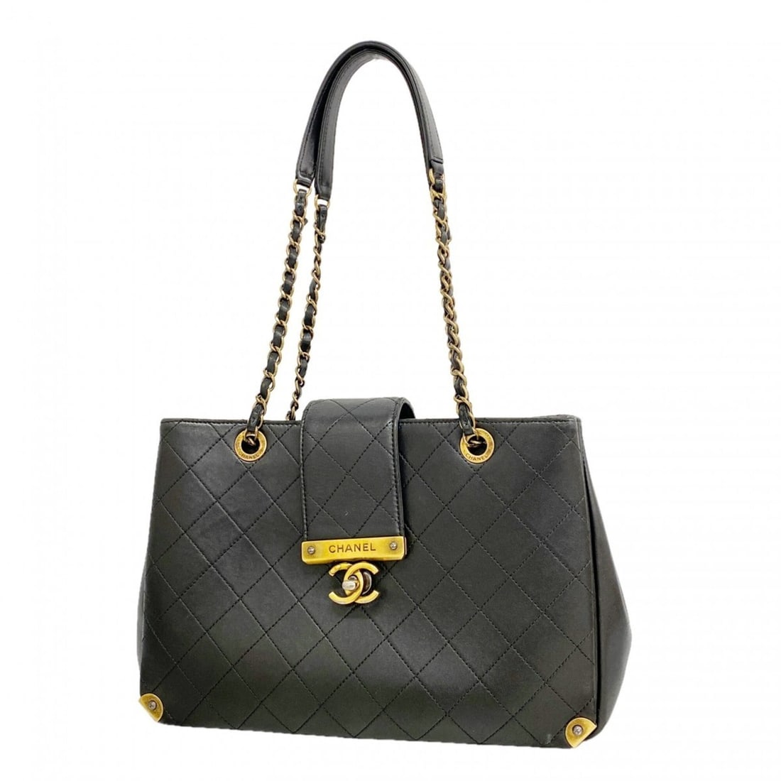 Chanel Matelassé Chain Shoulder Bag, Lambskin, Black, Women's, P2896238: --- Catalog ---Category: SizeSize (HxWxD): 20cm x 31cm x 9cm / 7.87'' x 12.2'' x 3.54''Category: DesignType: Shoulder bagColor: BlackGender: WomenMaterial: Leather Hardware Color: GoldLeather/Fur Type