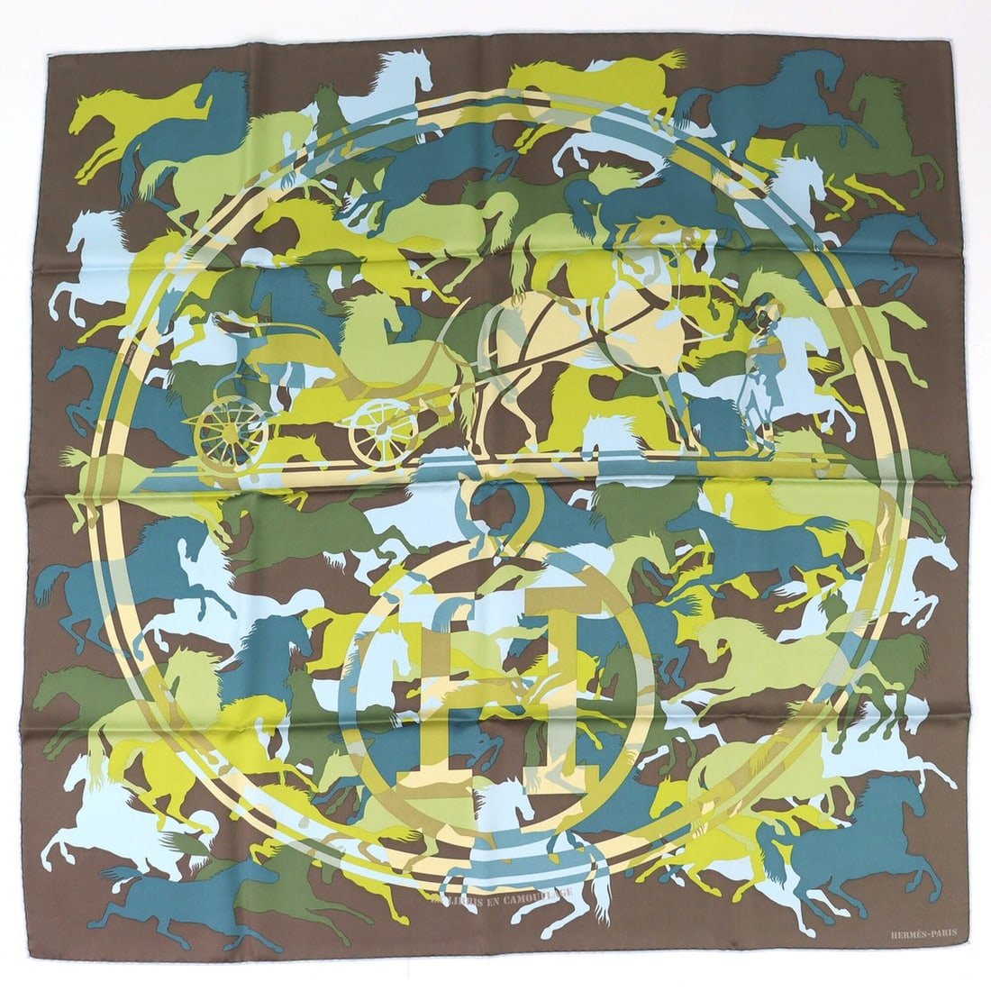 HERMES EX LIBRIS EN CAMOUFLAGE (Ex Libris Camouflage) 100% Silk Carre 90 Scarf/Muffler, Multicolor,: --- Catalog ---Category: SizeSize (LxW): 87cm x 88cm / 34.25'' x 34.64''Category: DesignType: ScarfColor: Multi-colorGender: WomenMaterial: Silk 100%Category: GeneralBrand: HermesCountry of Origin: Fr