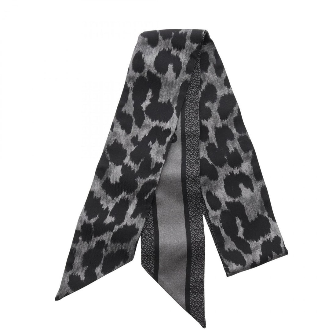 Christian Dior Dior Mitzah Leopard Ribbon Scarf/Muffler, Silk, Women's, Gray/Black: --- Catalog ---Category: SizeSize (LxW): 1.03m x 6cm / 40.55'' x 2.36''Category: DesignType: ScarfColor: Black, GrayGender: WomenMaterial: Silk Category: GeneralBrand: Christian Dior--- Item List ---S