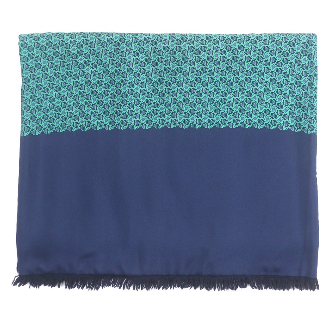 HERMES Silk Angora All-Over Print Fringe Reversible Stole/Scarf, Navy Green, Made in France, Men's: --- Catalog ---Category: SizeSize (LxW): 1.33m x 42cm / 52.36'' x 16.53''Category: DesignType: StoleColor: Green, NavyGender: MenMaterial: Silk 100%, Angora 100%Category: GeneralBrand: Hermes--- Item 