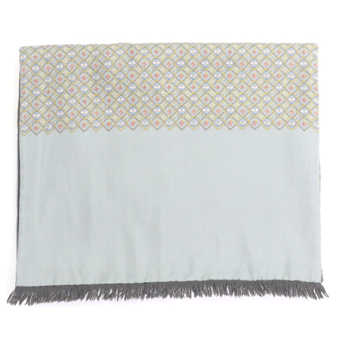 HERMES Silk Angora All-Over Print Fringe Reversible Stole/Scarf, Gray, Made in France, Men's: --- Catalog ---Category: SizeSize (LxW): 1.39m x 42cm / 54.72'' x 16.53''Category: DesignType: StoleColor: GrayGender: MenMaterial: Silk 100%, Angora 100%Category: GeneralBrand: HermesCountry of Origi