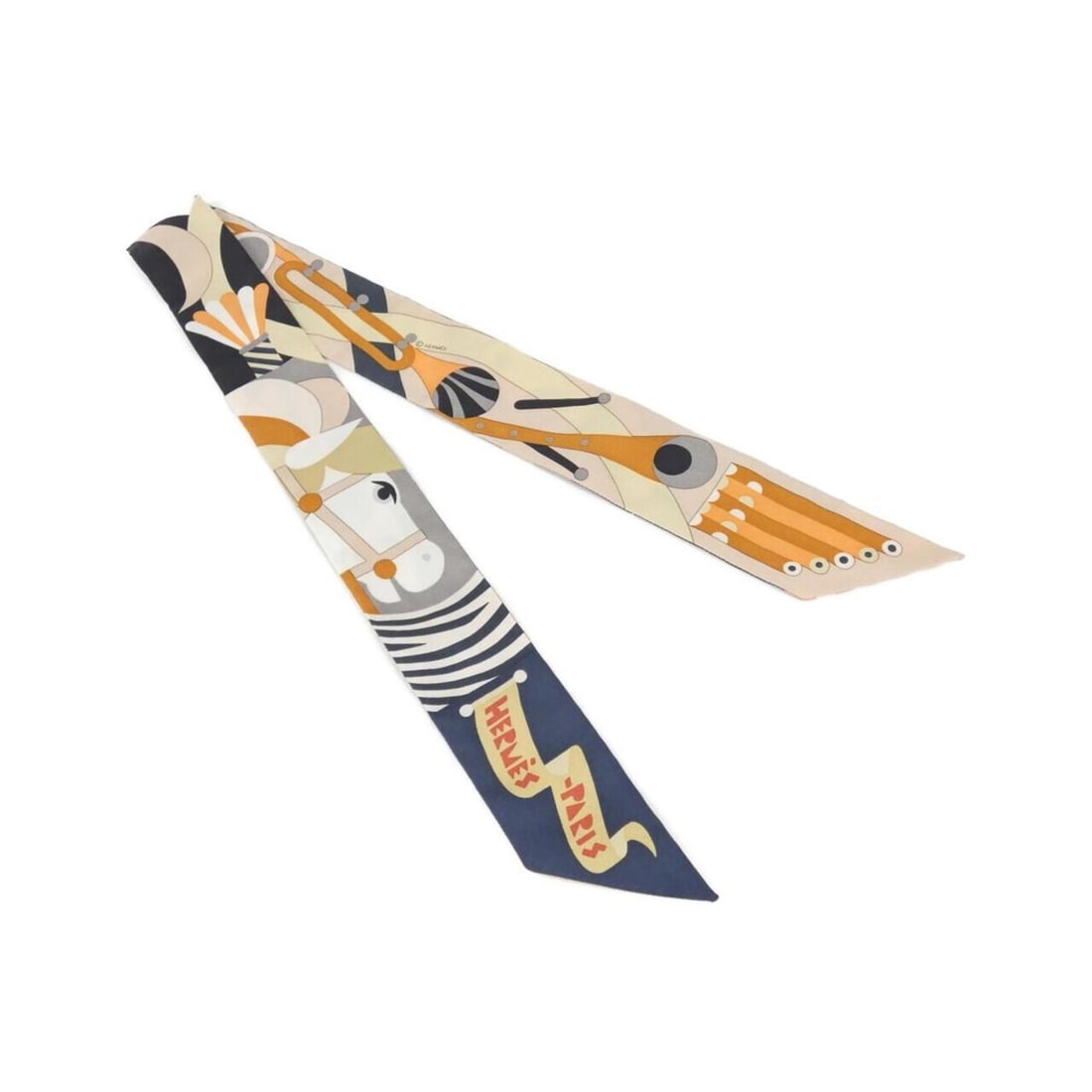 Hermes PARADE EN FANFARE Twilly 064006S Scarf Muffler: --- Catalog ---Category: SizeSize (LxW): 5cm x 86cm / 1.96'' x 33.85''Category: DesignType: ScarfColor: OrangeGender: WomenMaterial: Silk Category: GeneralMPN: 064006SBrand: Hermes--- Item List