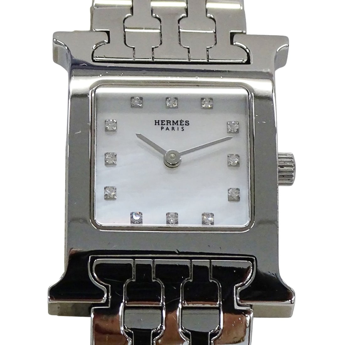 Hermes HERMES Women's Watch Brand H-Watch 12P Diamond Shell Quartz QZ HH1.210 Stainless Steel SS: --- Catalog ---Category: SizeWrist Size: 16.5cm / 6.49''Case Diameter: 21mm / 0.83''Category: DesignType: WristwatchGender: WomenMaterial (Band): Stainless steelMaterial (Case): Stainless steelCategor