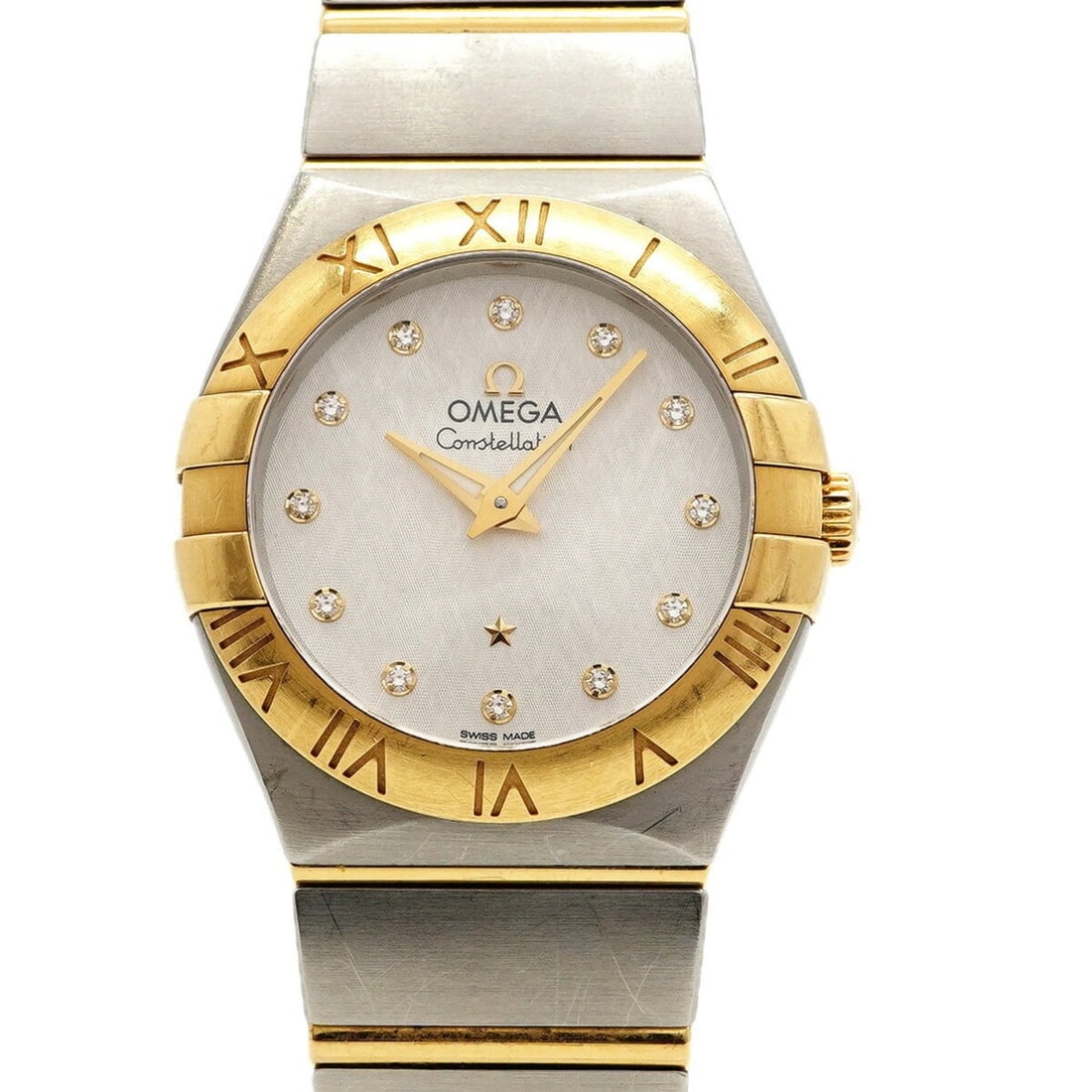 Omega Constellation 123.20.27.60.52.001 White Dial Women's Watch: --- Catalog ---Category: SizeWrist Size: 17.5cm / 6.88''Case Diameter: 26.9mm / 1.06''Category: DesignType: WristwatchGender: WomenColor (Dial): WhiteMaterial (Band): Stainless steel, Yellow goldCateg