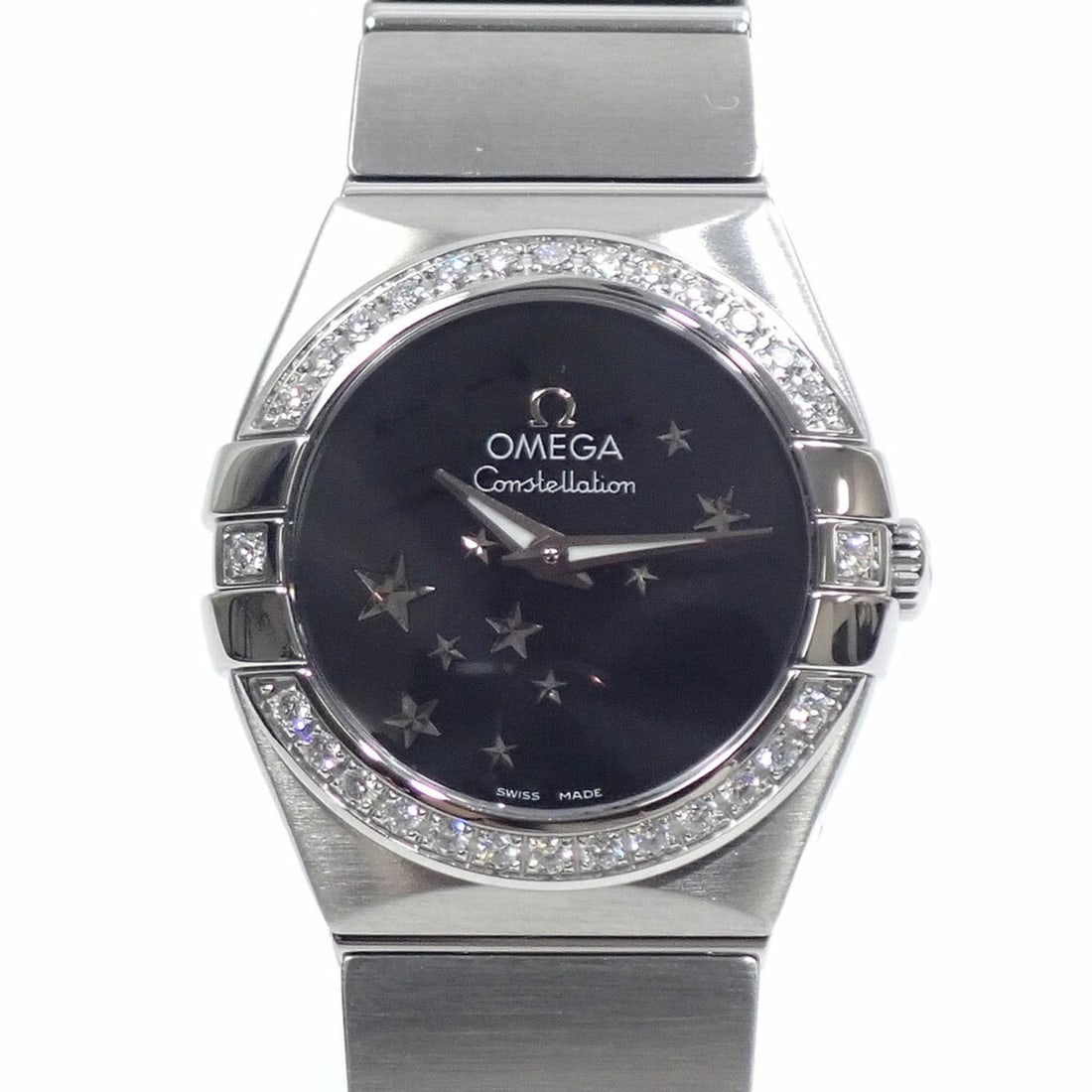 Omega Constellation Ladies Quartz Watch with Diamonds, Stainless Steel, 123.15.24.60.01.001,: --- Catalog ---Category: SizeWrist Size: 16.5cm / 6.49''Case Diameter: 24mm / 0.94''Category: DesignType: WristwatchGender: WomenColor (Dial): BlackMaterial (Band): Stainless steelMaterial (Case): Sta