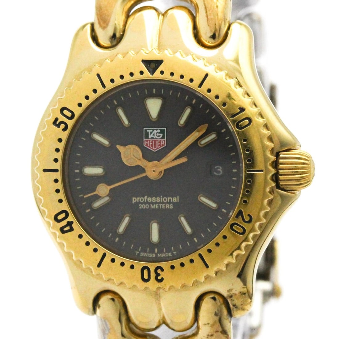 TAG HEUER Tag Heuer Cell Professional 200M Quartz Ladies Watch S94.015: --- Catalog ---Category: SizeCase Diameter: 28mm / 1.1''Category: DesignType: WristwatchStyle: Dress/FormalGender: WomenColor (Dial): GrayMaterial (Band): Gold platedMaterial (Case): Gold platedCatego