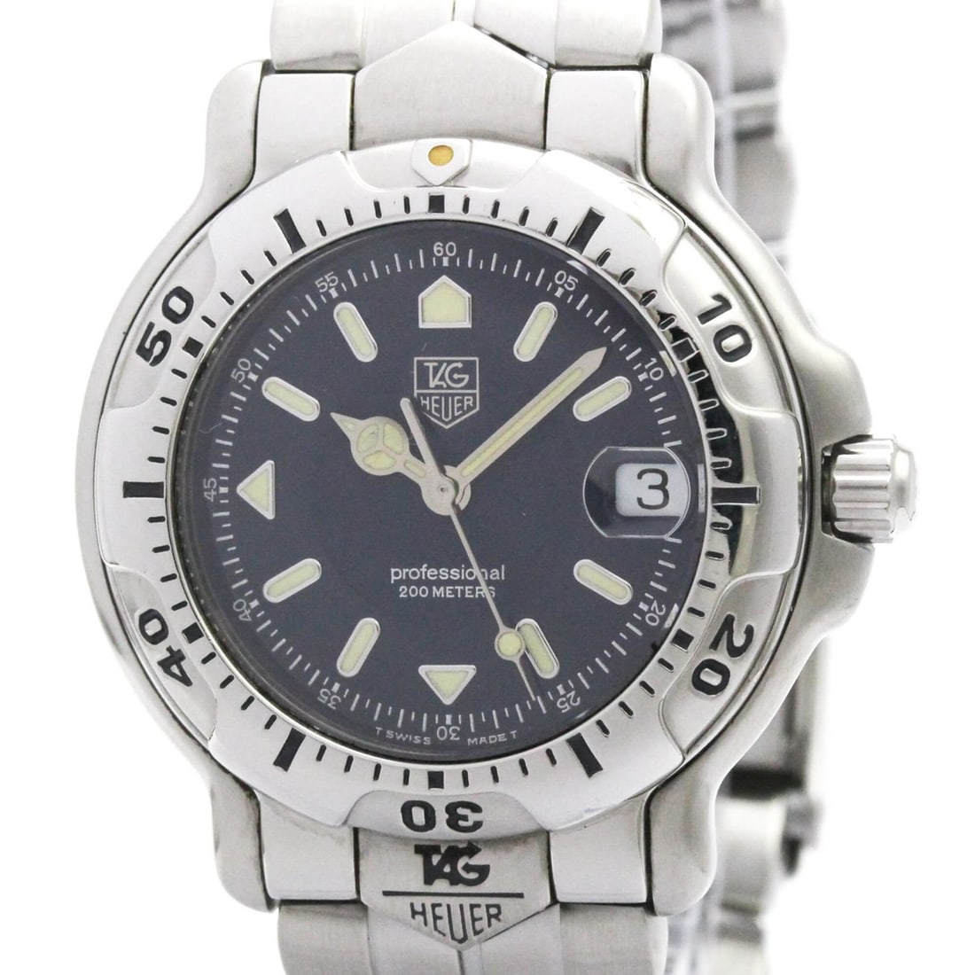 TAG HEUER 6000 Professional Quartz Mind Size Watch WH1215 Polished: --- Catalog ---Category: SizeCase Diameter: 35mm / 1.38''Category: DesignType: WristwatchStyle: SportGender: MenColor (Dial): BlueMaterial (Band): Stainless steelMaterial (Case): Stainless steelCatego