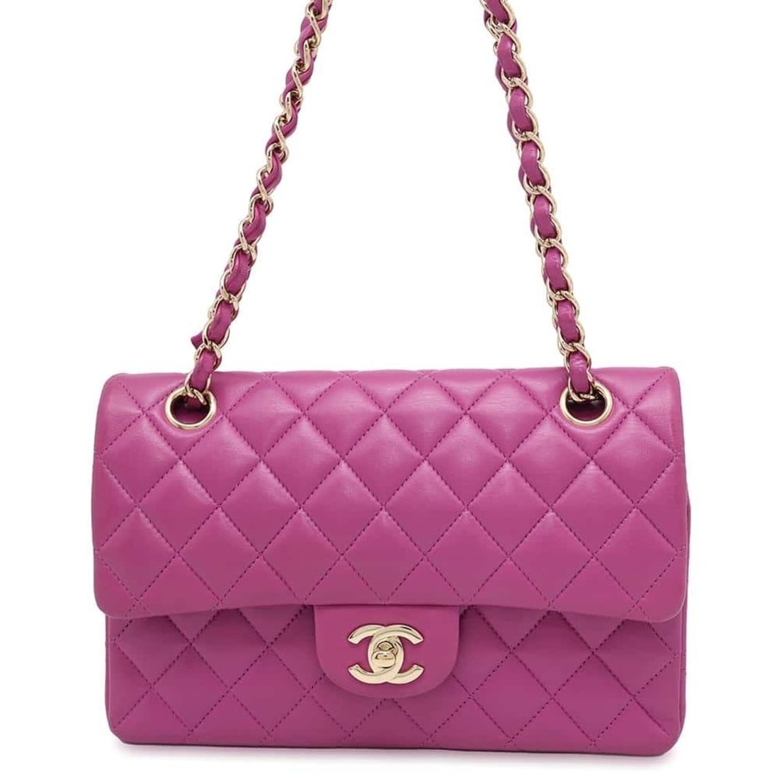 Chanel Chain Shoulder Bag Matelasse 23 Coco Mark Double Flap Lambskin A01113 CHANEL: --- Catalog ---Category: SizeSize (HxWxD): 15cm x 23cm x 6cm / 5.9'' x 9.05'' x 2.36''Category: DesignType: Shoulder bagColor: PurpleGender: WomenMaterial: Leather Leather/Fur Type: LambskinCategory: