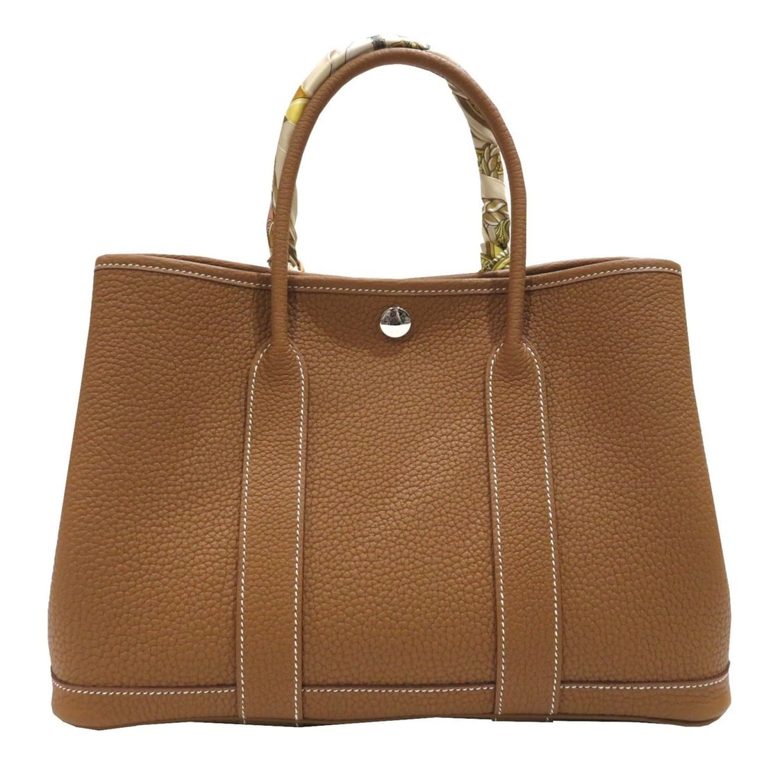 HERMES Garden TPM Gold Negonda H27 Women's Men's: --- Catalog ---Category: SizeSize (HxWxD): 21cm x 29cm x 13.5cm / 8.26'' x 11.41'' x 5.31''Category: DesignType: HandbagColor: GoldGender: Men,WomenMaterial: Negonda leather Category: GeneralBrand: He