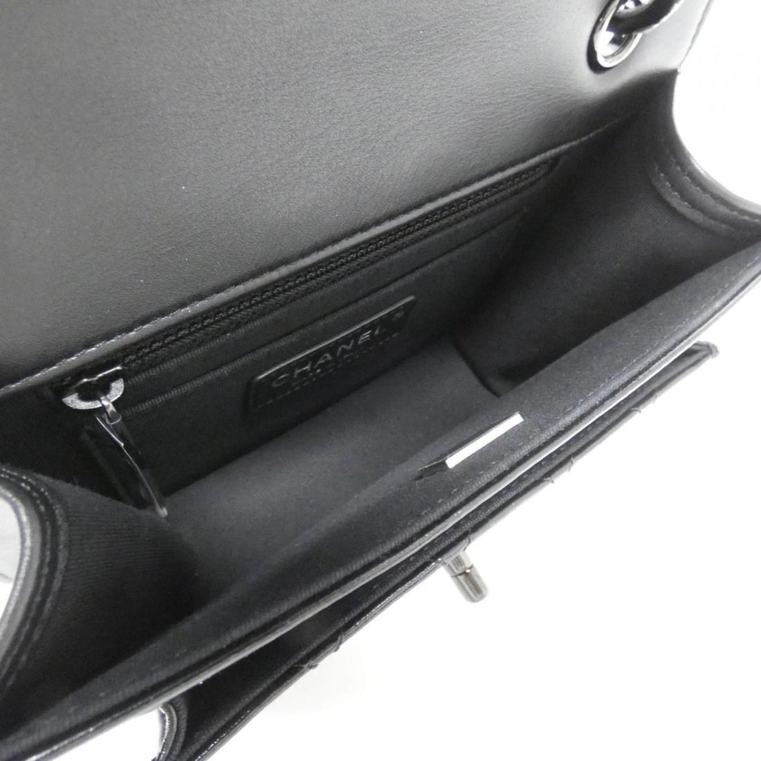 Chanel AS4051 Handbag - 5