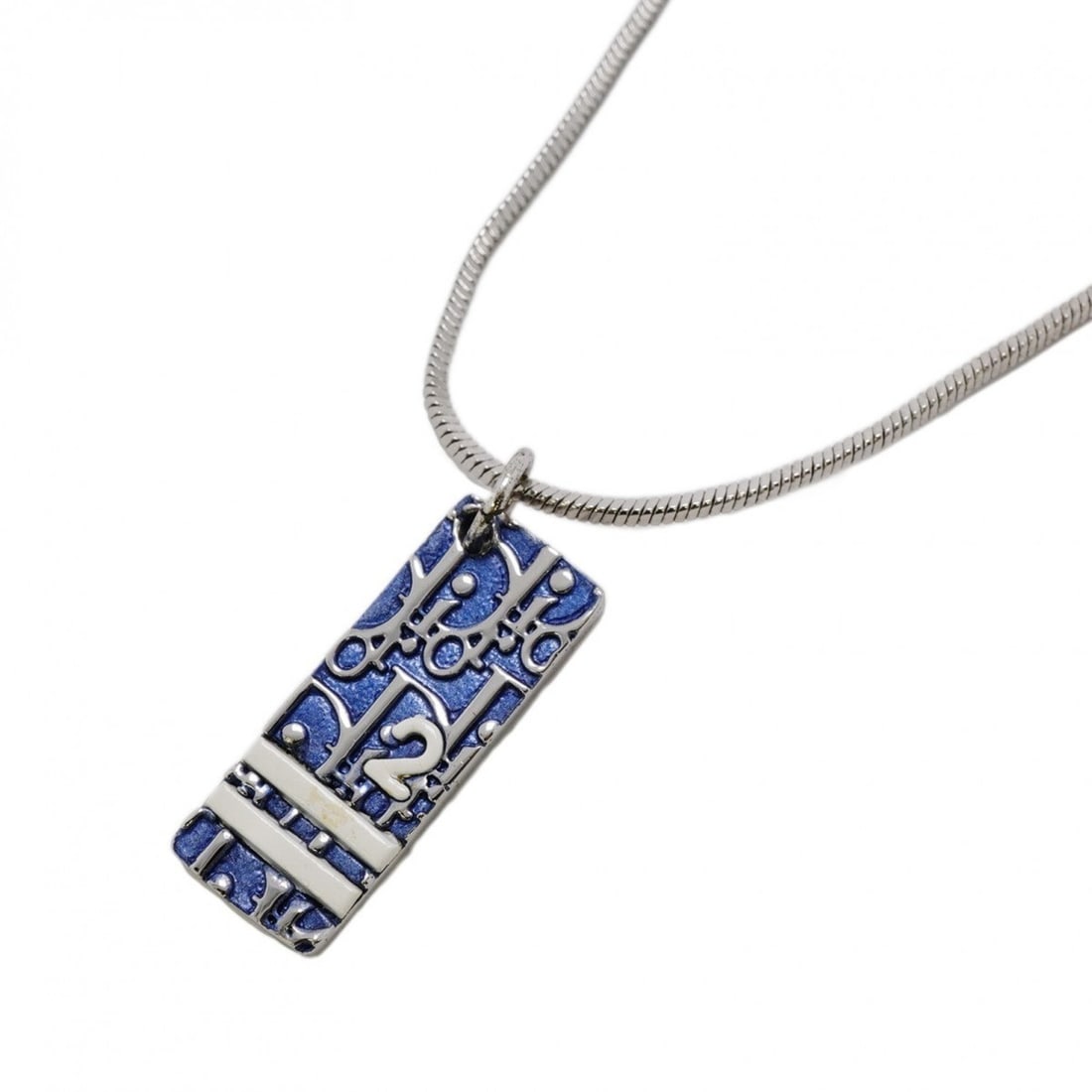 Christian Dior Necklace Trotter Plate Metal Silver Blue Women's: --- Catalog ---Category: SizePendant Size: 25.5mm x 10mm / 1'' x 0.39''Neck Circumference: 38.5 cm - 43.5 cm / 15.15'' - 17.12''Category: DesignColor: Blue, SilverGender: WomenMaterial: MetalNecklace 