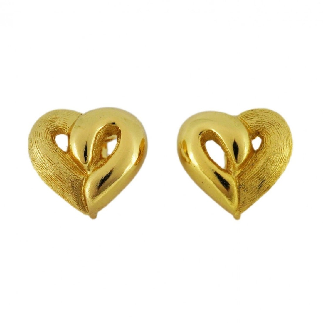 Christian Dior Earrings Heart Motif GP Plated Gold Ladies: --- Catalog ---Category: SizeSize (HxWxD): 14.40mm x 15.50mm / 0.57'' x 0.61''Category: DesignType: Clip earringsColor: GoldGender: WomenMaterial: Gold platingCategory: GeneralBrand: Christian Dior---