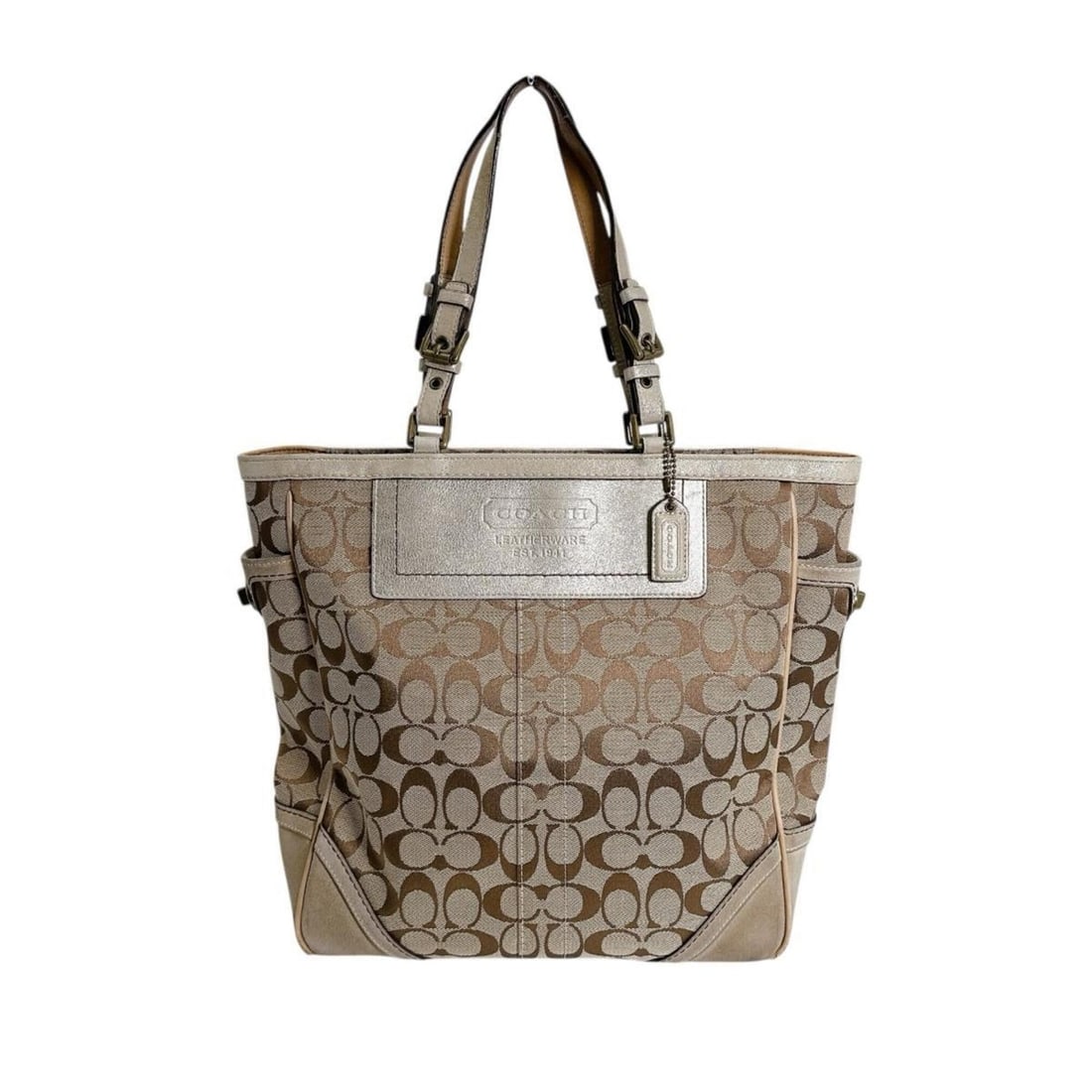 Coach Signature Canvas Shoulder Bag, Leather Tote, F055 Beige: --- Catalog ---Category: SizeSize (HxWxD): 29cm x 32cm x 13cm / 11.41'' x 12.59'' x 5.11''Category: DesignType: Tote bagColor: BeigeGender: WomenMaterial: Leather Category: GeneralMPN: F055Brand: Coac