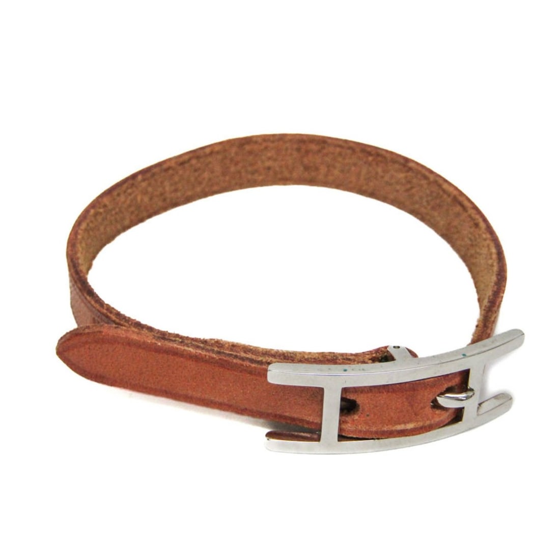 Hermes Api Leather,Metal Bangle Brown,Silver: --- Catalog ---Category: SizeWidth: 7mm / 0.27''Length: 15cm - 17.5cm / 5.9'' - 6.88''Total Length: 23.5cm / 9.25''Category: DesignType: BangleColor: Brown, SilverStone: No StoneStyle: FashionGender: 