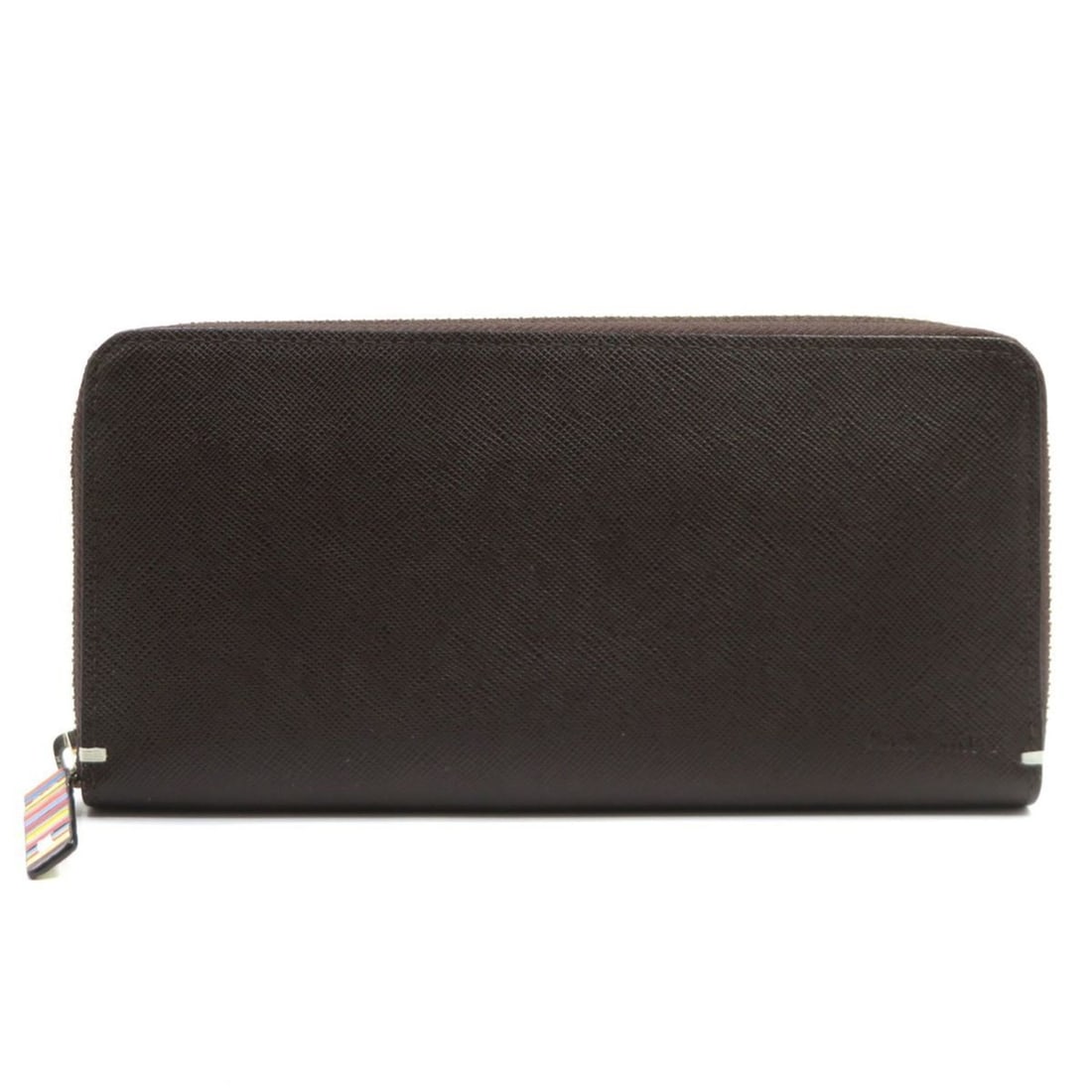 Paul Smith Round Long Wallet PSK869 Dark Brown: --- Catalog ---Category: SizeSize (HxWxD): 10cm x 19.5cm x 2cm / 3.93'' x 7.67'' x 0.78''Category: DesignType: Long wallet (bi-fold)Color: Dark brownGender: Women,MenCategory: GeneralBrand: Paul Smith