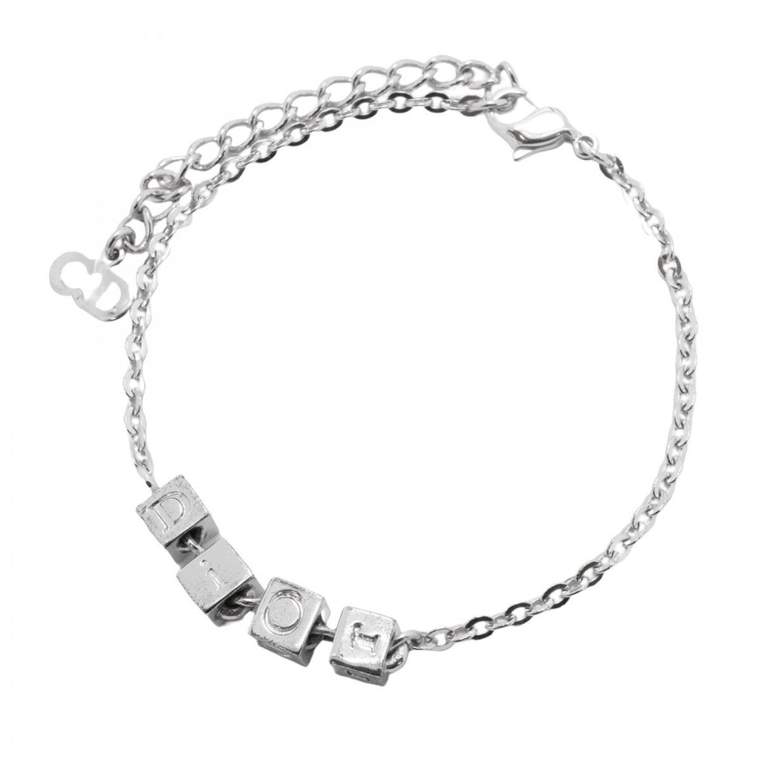 Christian Dior Bracelet Cube Metal Silver Ladies: --- Catalog ---Category: SizeLength: 16.5cm - 21.5cm / 6.49'' - 8.46''Category: DesignType: Charm braceletColor: SilverGender: WomenMaterial: MetalCategory: GeneralBrand: Christian Dior--- Item List -
