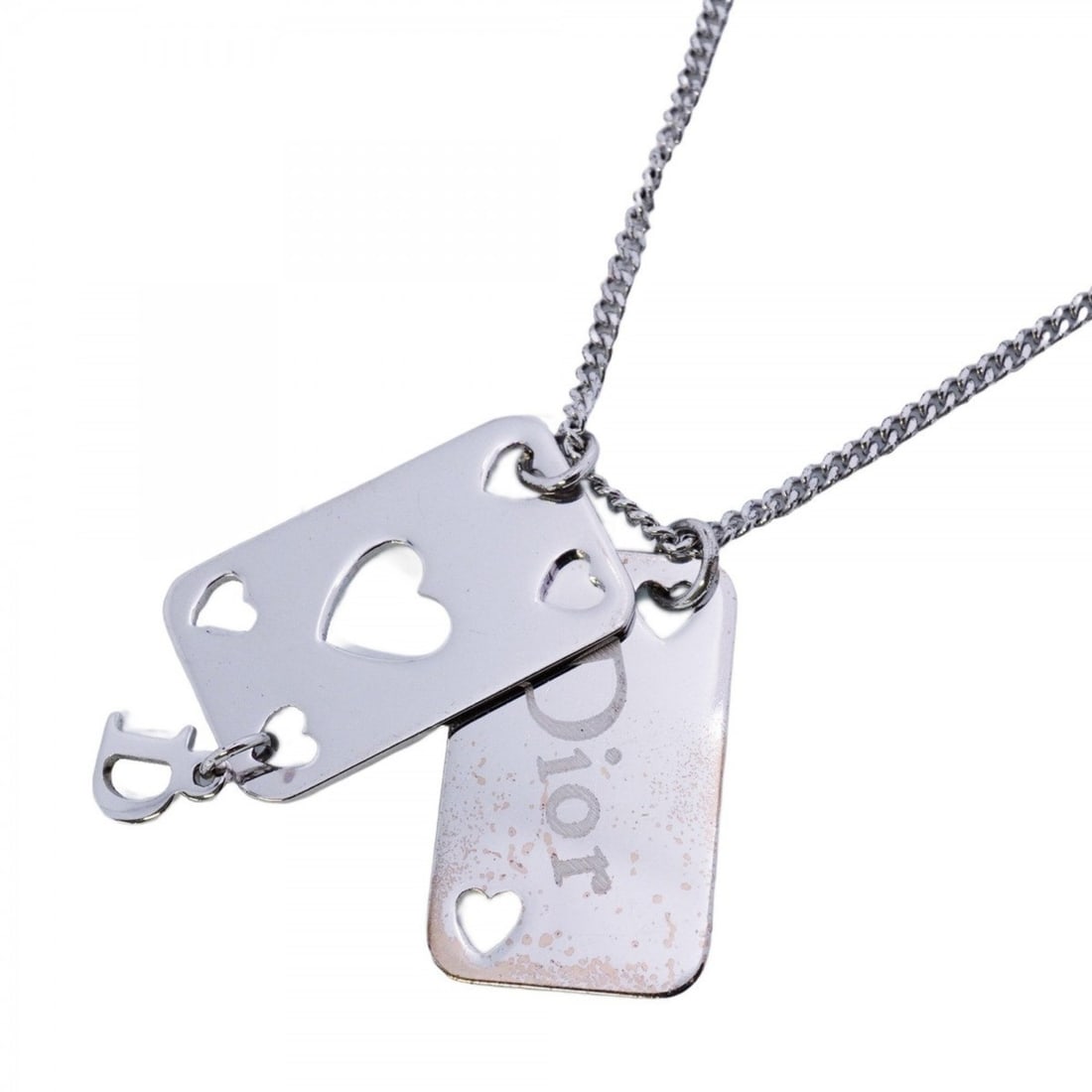 Christian Dior Necklace Plate Heart Motif Metal Silver Ladies: --- Catalog ---Category: SizePendant Size: 28.2mm x 27mm / 1.11'' x 1.06''Neck Circumference: 37.5 cm - 43.5 cm / 14.76'' - 17.12''Category: DesignColor: SilverGender: WomenMaterial: MetalNecklace Typ