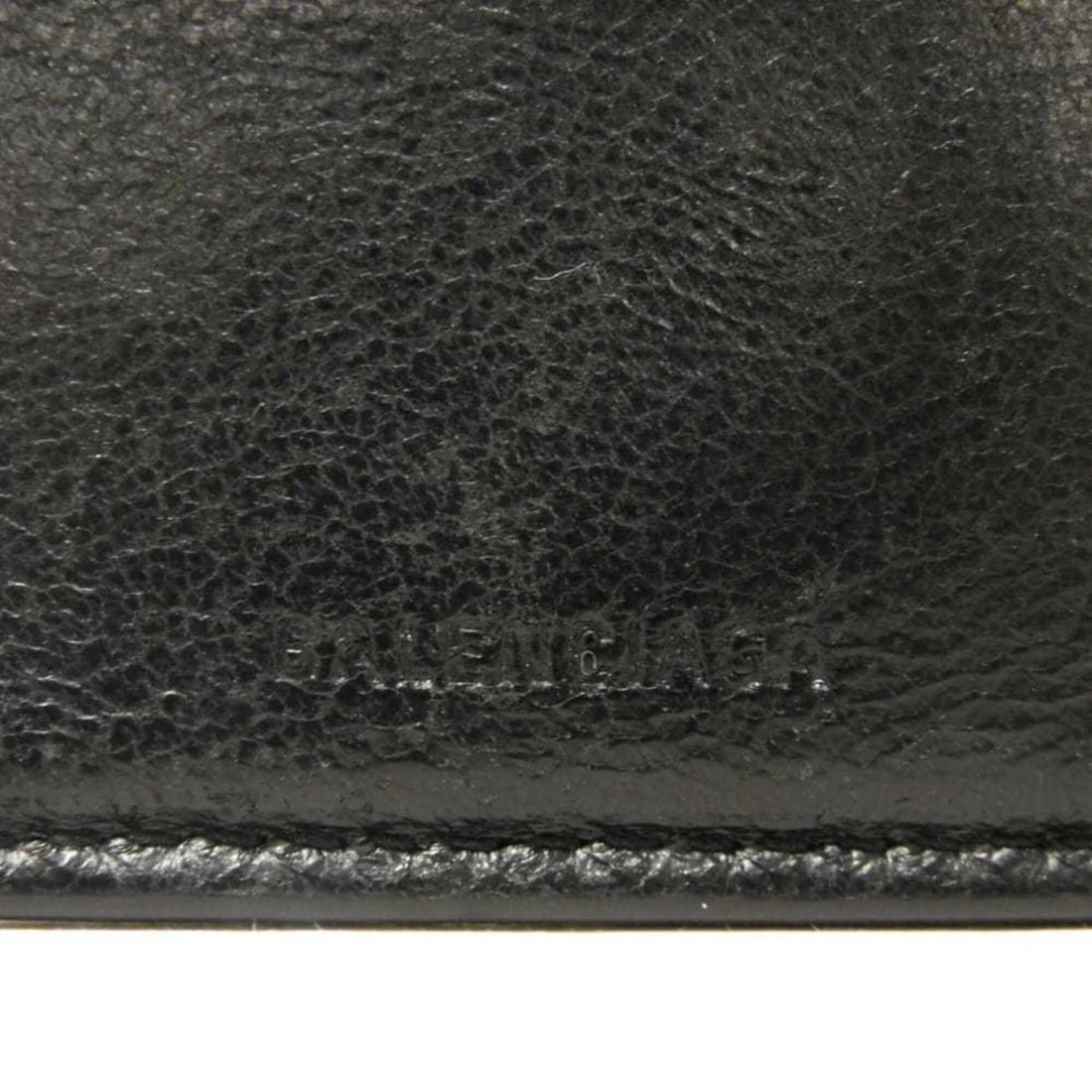 Kate Spade long wallet, chain and tri-fold mini bag in gold pink.: --- Catalog ---Category: SizeSize (HxWxD): 10cm x 20cm x 3cm / 3.93'' x 7.87'' x 1.18''Category: DesignType: Chain/Shoulder walletColor: PinkGender: WomenCategory: GeneralBrand: Kate Spade--- Item