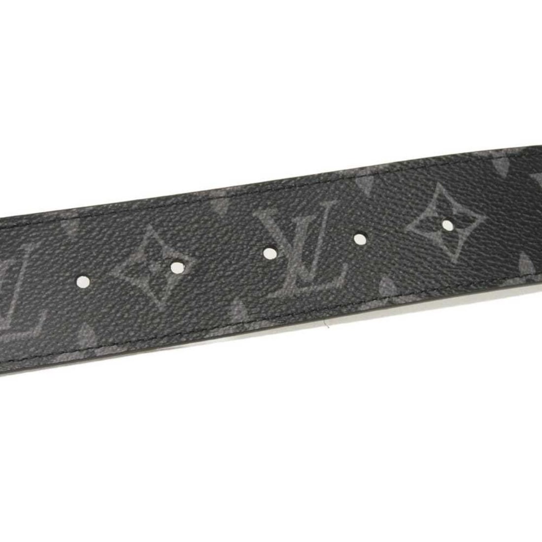 Hermes tie, red multicolor silk, women's.: --- Catalog ---Category: SizeWidth: 8cm / 3.14''Total Length: 148cm / 58.26''Category: DesignType: CravatColor: Multi-color, Red colorGender: WomenMaterial: Silk Category: GeneralBrand: Hermes---