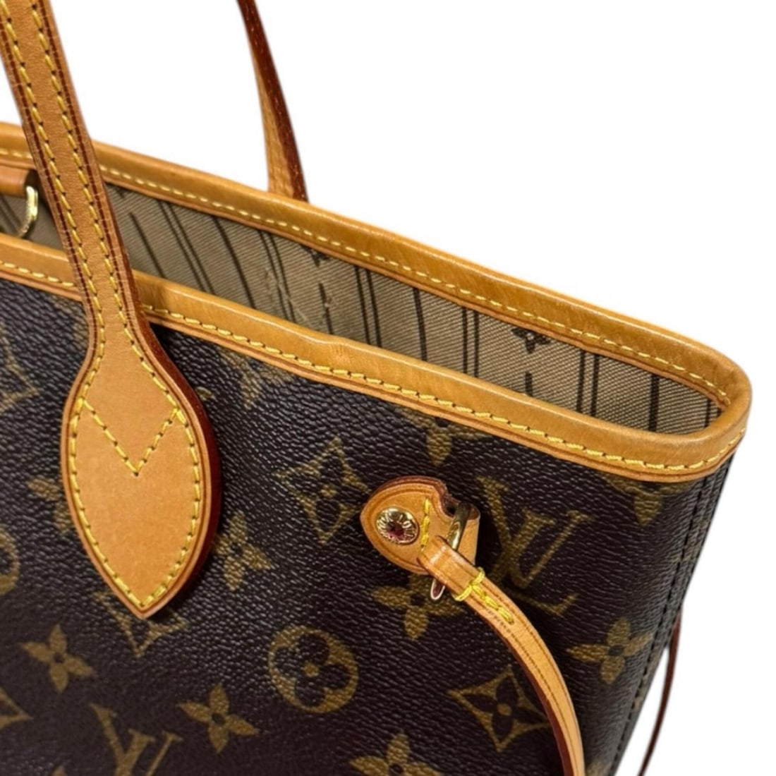 Chanel Handbags - 12