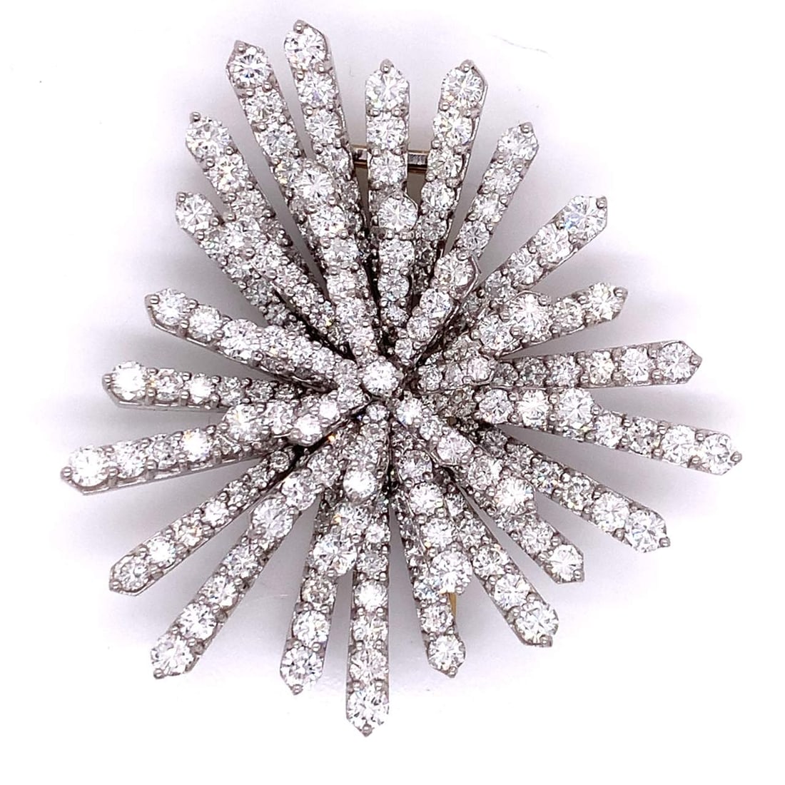 20.00 Ct. Diamond Brooch (1 of 10)