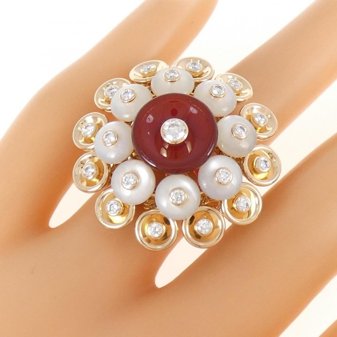 Van Cleef & Arpels Bouton d'Or Ring - 5