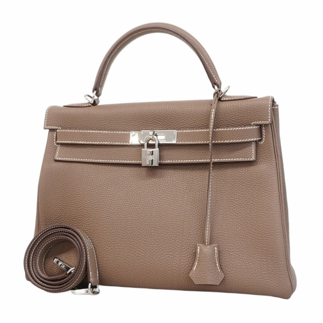 Hermes handbag Kelly 32 Togo Etoupe ?P engraved ladies: --- Catalog ---Category: SizeSize (HxWxD): 22.5cm x 32cm x 12cm / 8.85'' x 12.59'' x 4.72''Category: DesignType: HandbagColor: Etoupe grayGender: WomenMaterial: Togo leather Hardware Color: