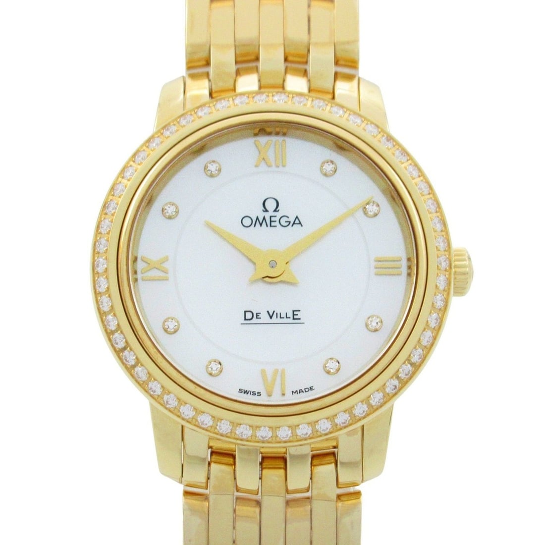OMEGA De Ville Prestige Diamond Bezel Watch 18K Yellow Gold Ladies White Shell 424.55.24.60.55.001: --- Catalog ---Category: SizeWrist Size: 15cm / 5.9''Case Diameter: 24mm / 0.94''Category: DesignType: WristwatchColor: White, YellowGender: WomenGemstone: Diamond, White shellMaterial (Band): Yellow 