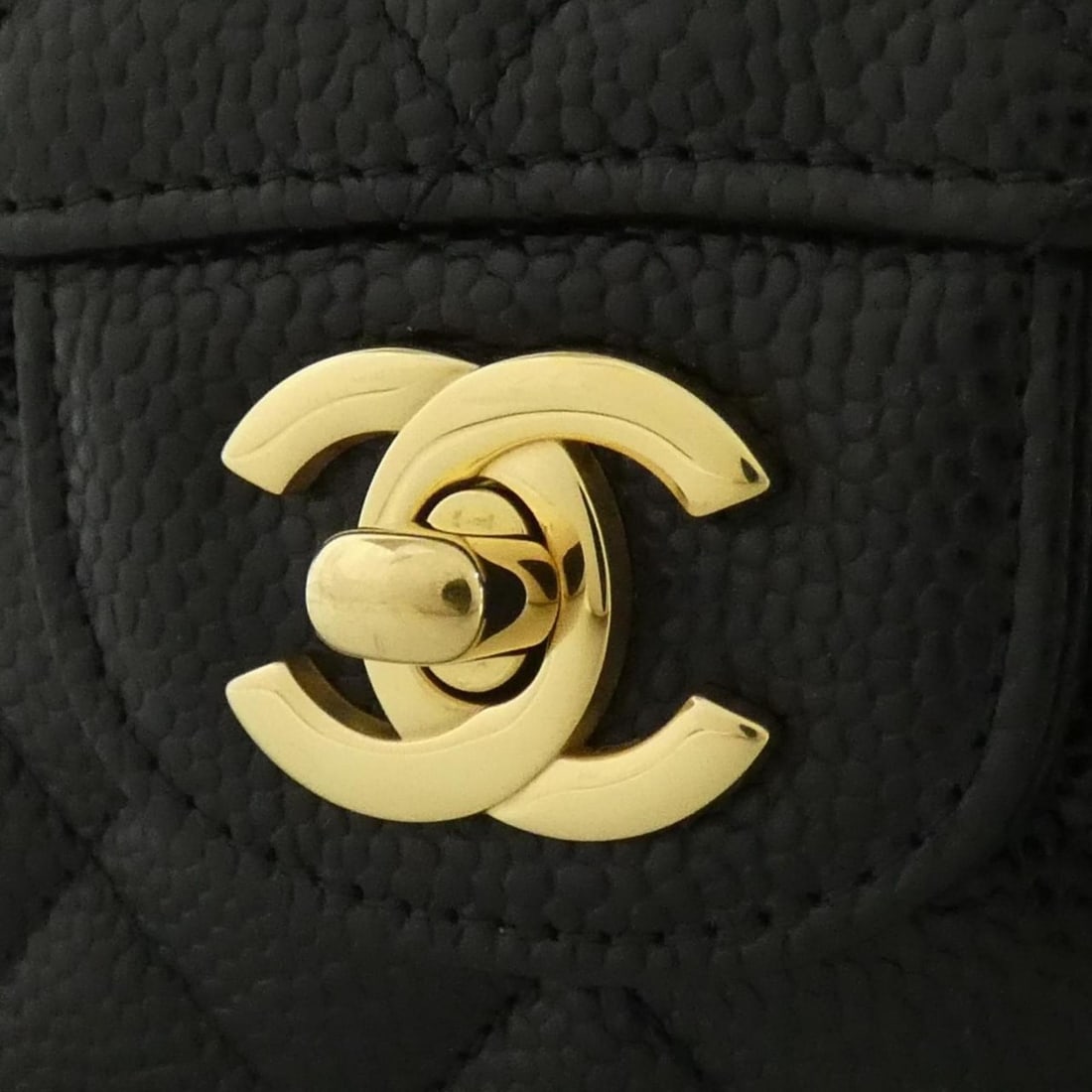 Chanel 1113 Shoulder Bag - 4