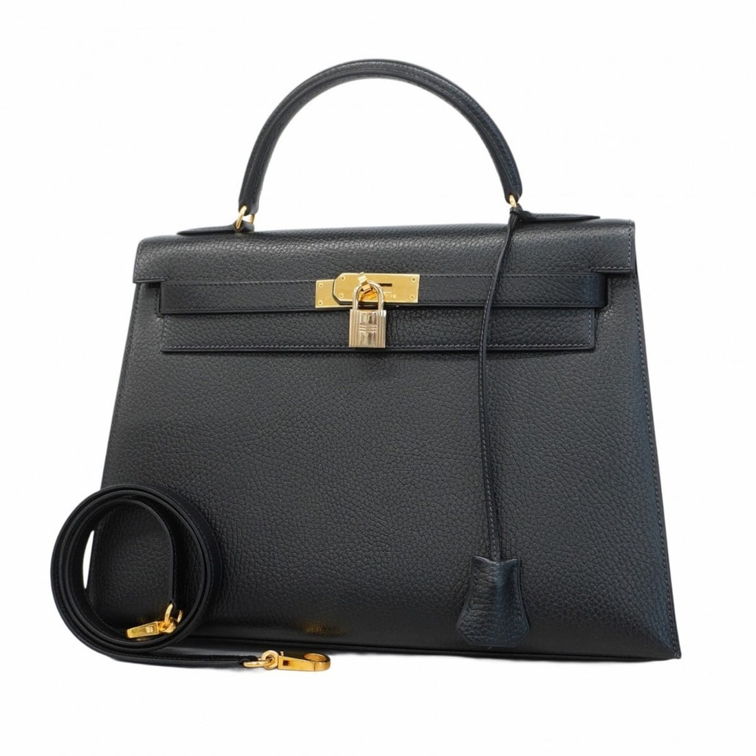 Hermes handbag Kelly 32 Ardennes black with W stamp for women: --- Catalog ---Category: SizeSize (HxWxD): 24cm x 33cm x 12cm / 9.44'' x 12.99'' x 4.72''Category: DesignType: HandbagColor: BlackGender: WomenMaterial: Ardennes leather Hardware Color: GoldCategory: