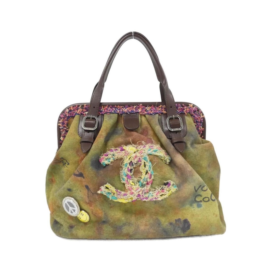 Chanel 92791 handbag: --- Catalog ---Category: SizeWeight: 980g / 2.16lb.Size (HxWxD): 28cm x 37cm x 18cm / 11.02'' x 14.56'' x 7.08''Handle Length: 31cm - 37cm / 12.2'' - 14.56''Category: DesignType: HandbagColor: