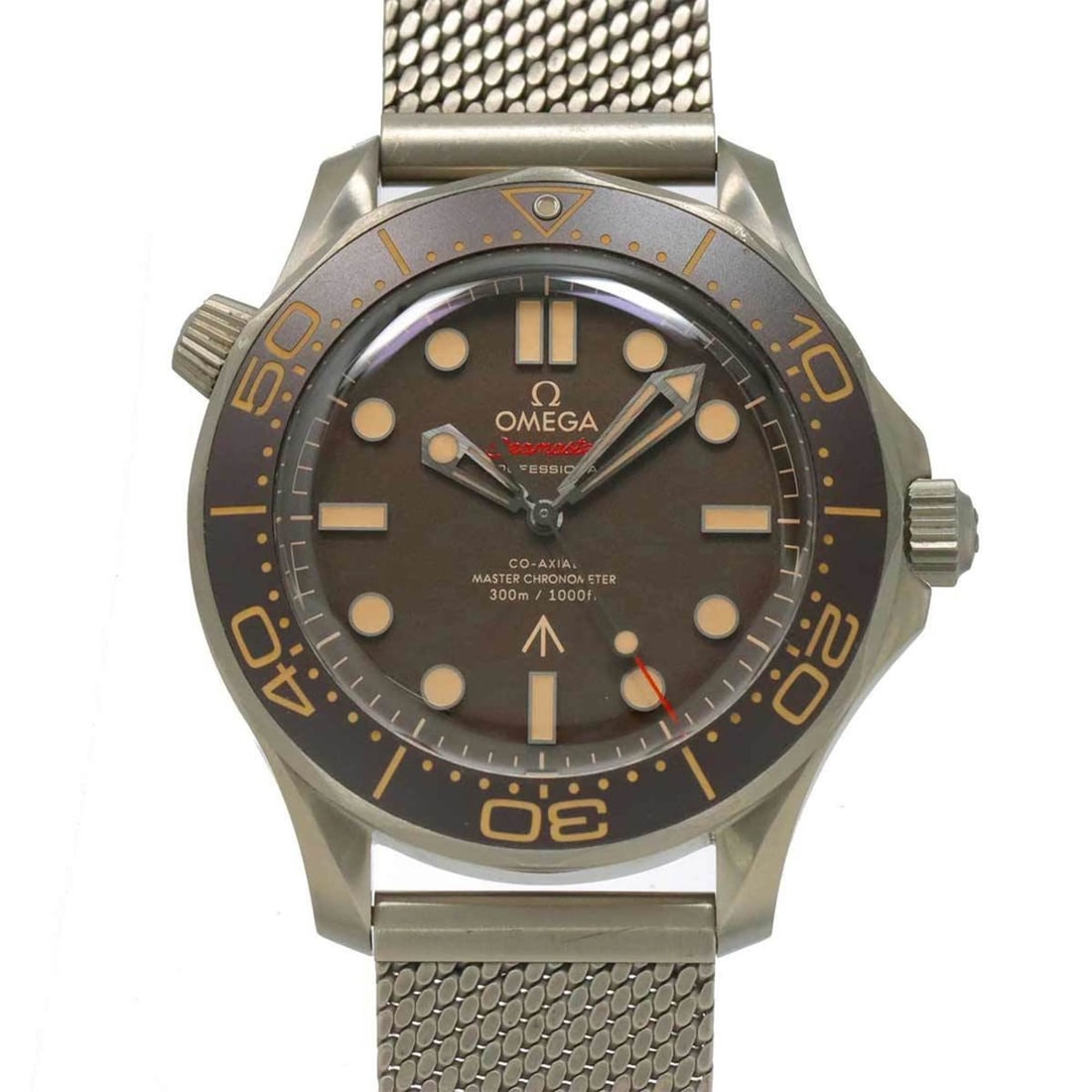 OMEGA Seamaster Diver Co-Axial 007 210 90 42 20 01 001 Men's Watch Brown Automatic: --- Catalog ---Category: SizeWrist Size: 15.5cm - 20.5cm / 6.1'' - 8.07''Case Diameter: 42mm / 1.65''Category: DesignType: WristwatchGender: MenColor (Dial): BrownMaterial (Band): TitaniumMaterial