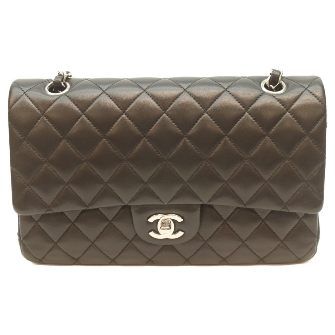 CHANEL A01112 Black Lambskin W-Flap Matelasse 25 Shoulder Bag with Silver Hardware, Women's: --- Catalog ---Category: SizeSize (HxWxD): 15cm x 25cm x 6cm / 5.9'' x 9.84'' x 2.36''Category: DesignType: Shoulder bagColor: BlackGender: WomenMaterial: Leather Leather/Fur Type: LambskinCategory: