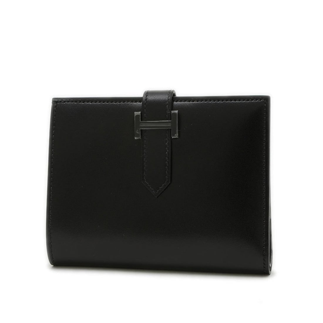 Hermes Bearn Compact Wallet Monochrome Box Calf Black Hardware W Engraved: --- Catalog ---Category: SizeSize (HxWxD): 9.5cm x 12cm / 3.74'' x 4.72''Category: DesignType: Wallet (bi-fold)Color: BlackGender: Men,WomenMaterial: Box calf leather Category: GeneralBrand: Hermes---