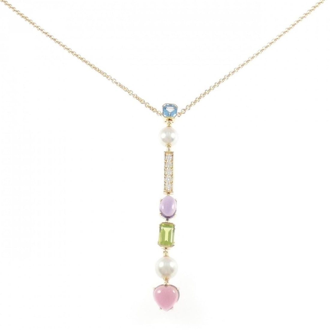 Bvlgari Allegra Necklace: --- Catalog ---Category: SizePendant Size: 71.5mm x 8.5mm / 2.81'' x 0.33''Neck Circumference: 38 cm - 44 cm / 14.96'' - 17.32''Category: DesignColor: Yellow goldStone: Amethyst, Diamond, Pearl, Perid