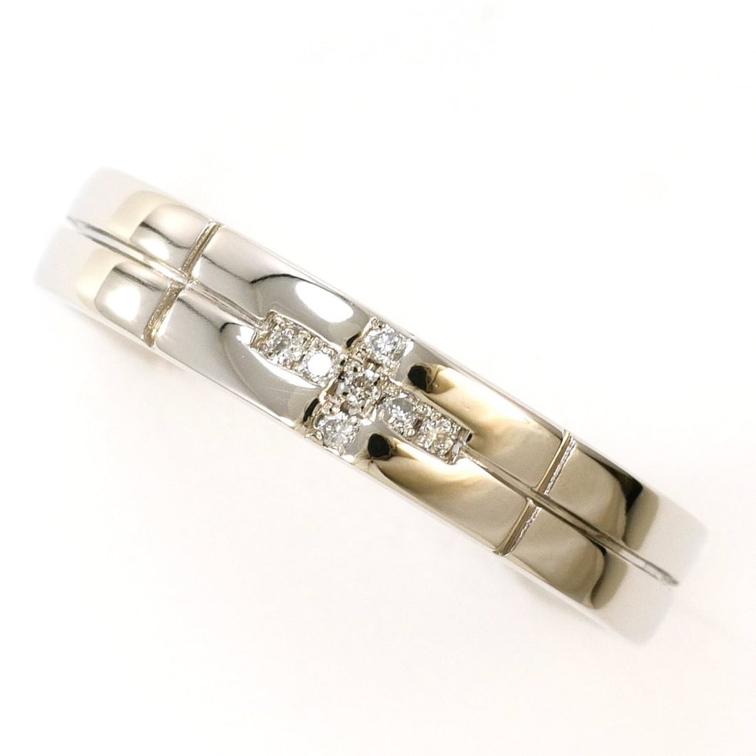 PT900 Platinum Ring with 0.03ct Diamond, Total Weight 4.6g, Like New Condition. (1 of 10)