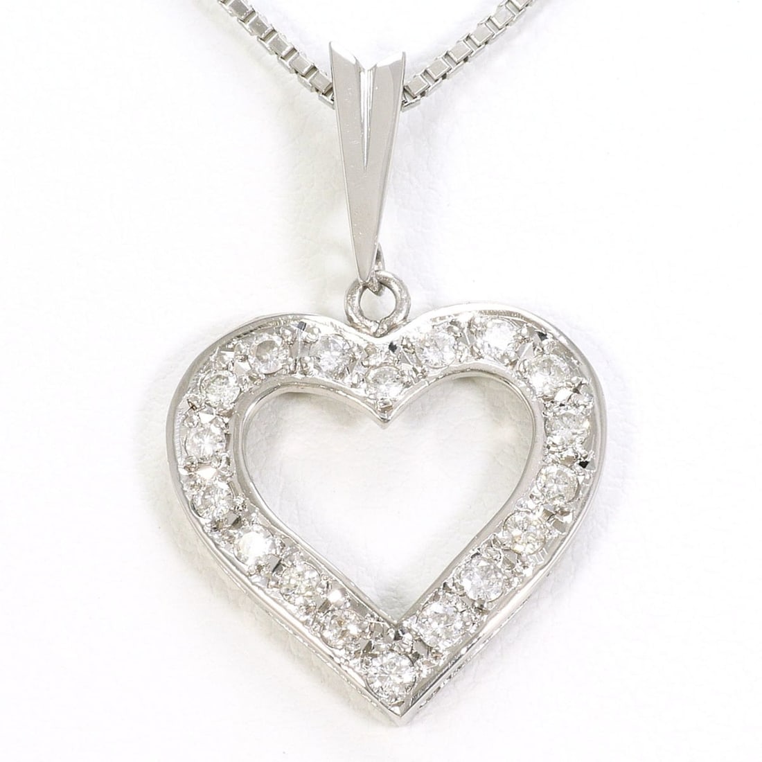 PT900 Platinum / PT850 Necklace with 0.51 ct Diamond, Certificate of Authenticity Included, Total (1 of 14)