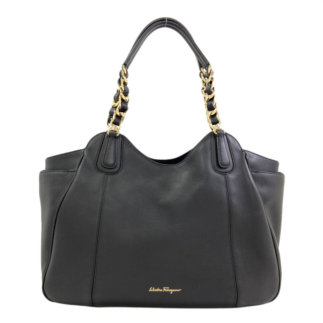 Salvatore Ferragamo Melinda Tote Bag, Calfskin, Women's: --- Catalog ---Category: SizeSize (HxWxD): 22cm x 35cm x 12cm / 8.66'' x 13.77'' x 4.72''Category: DesignType: Tote bagColor: BlackGender: WomenMaterial: Leather Category: GeneralBrand: Salvatore Ferr
