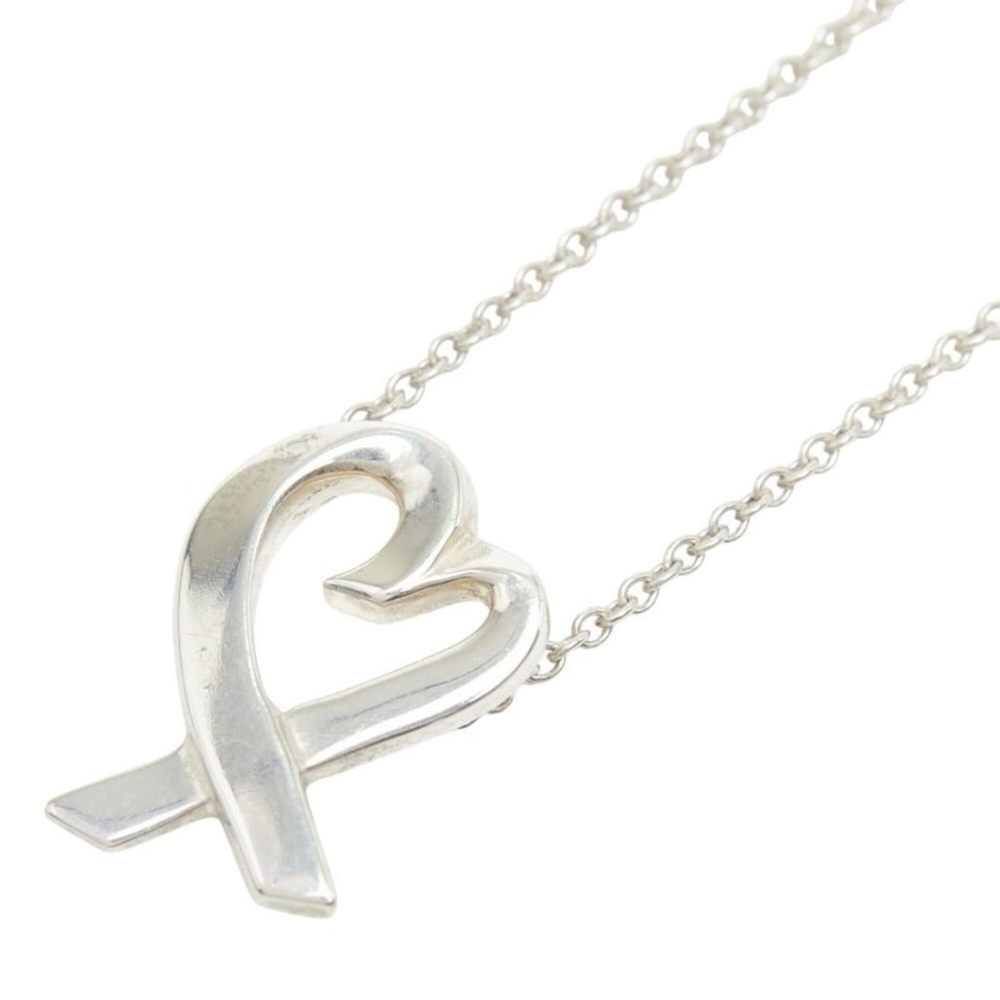 Tiffany & Co. Paloma Picasso Loving Heart Chain Pendant Necklace, SV925 Silver, Women's.: --- Catalog ---Category: SizePendant Size: 14.6mm x 10.2mm / 0.57'' x 0.4''Neck Circumference: 43 cm / 16.92''Category: DesignGender: WomenMaterial: Silver 925Necklace Type: NecklaceCategory: GeneralB