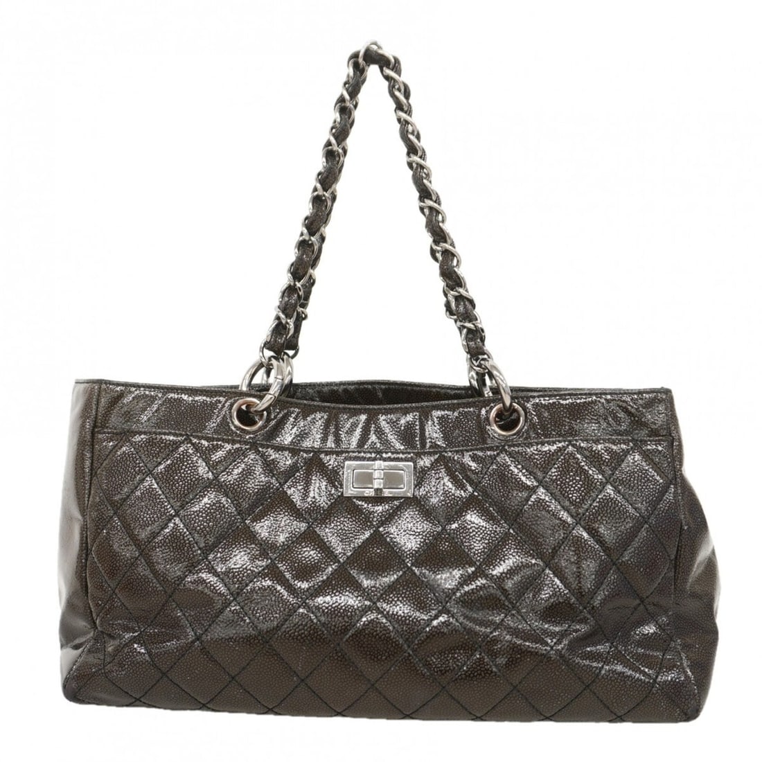 Chanel Chain Tote Bag 2.55, Patent Leather, Black/Brown, Women's: --- Catalog ---Category: SizeSize (HxWxD): 22cm x 34cm x 13.5cm / 8.66'' x 13.38'' x 5.31''Category: DesignType: Tote bagColor: Black, BrownGender: WomenMaterial: Patent leather Hardware Color: Silver