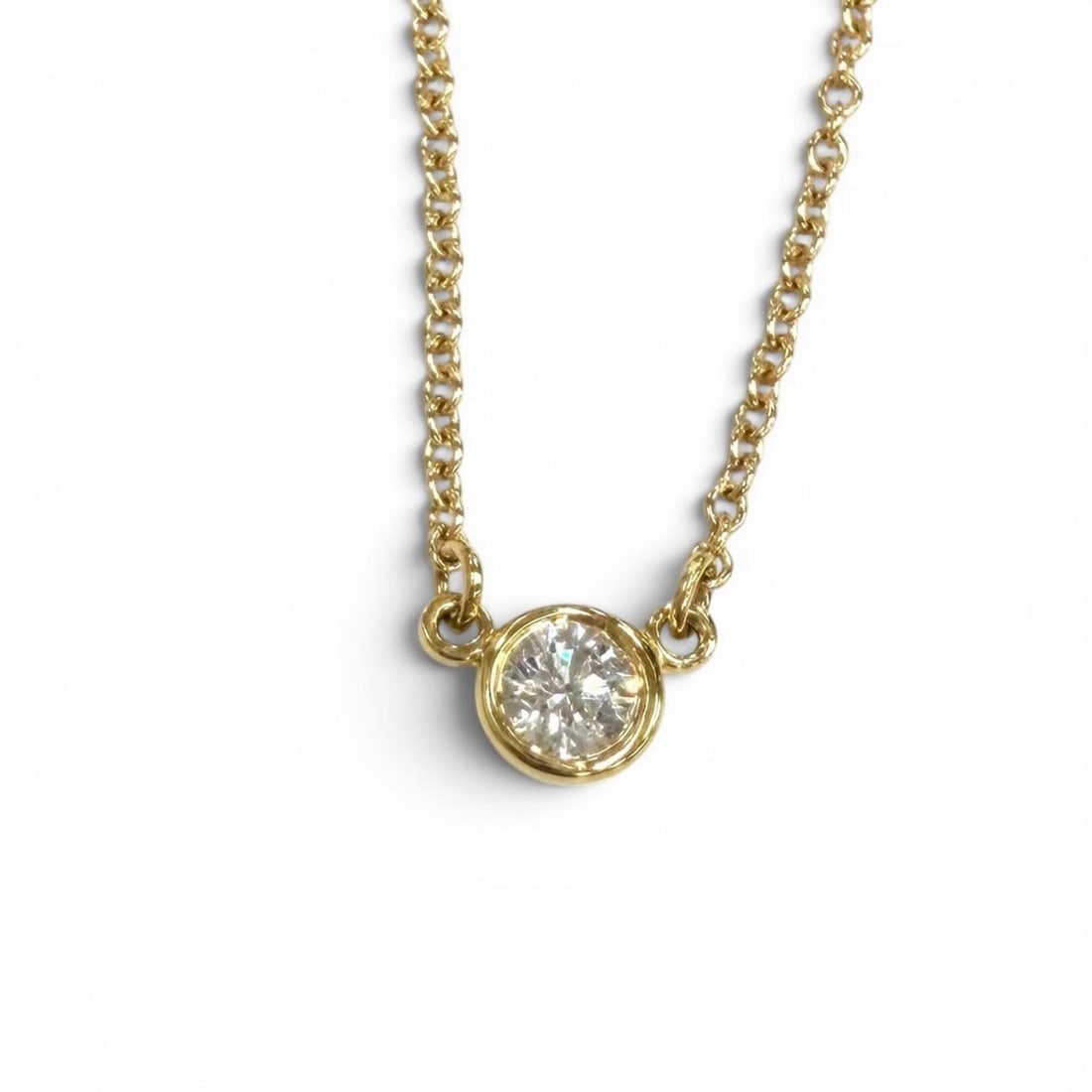 TIFFANY&Co. Tiffany Elsa Peretti By the Yard 1P Diamond Necklace 750 (YG) approx. 0.05ct Diameter: --- Catalog ---Category: SizePendant Size: 3.9mm / 0.15''Neck Circumference: 40.5 cm / 15.94''Category: DesignColor: Yellow goldStone: DiamondGender: WomenMaterial: Yellow gold (18K)Necklace Type: Nec