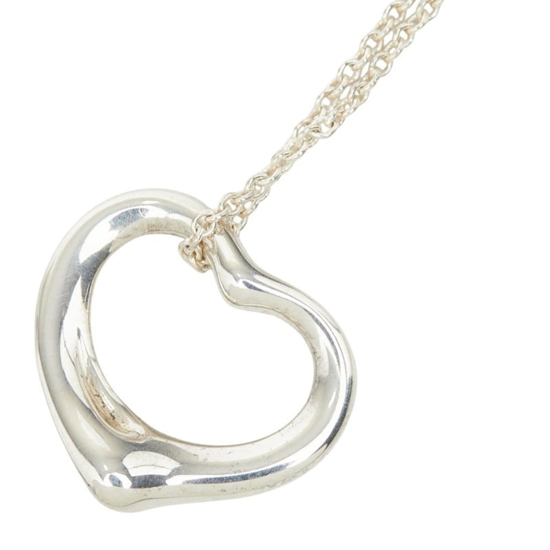 Tiffany & Co. Open Heart Pendant Necklace, SV925 Silver, Women's.: --- Catalog ---Category: SizePendant Size: 13.5mm x 15.5mm / 0.53'' x 0.61''Neck Circumference: 41 cm / 16.14''Category: DesignGender: WomenMaterial: Silver 925Necklace Type: NecklaceCategory: General
