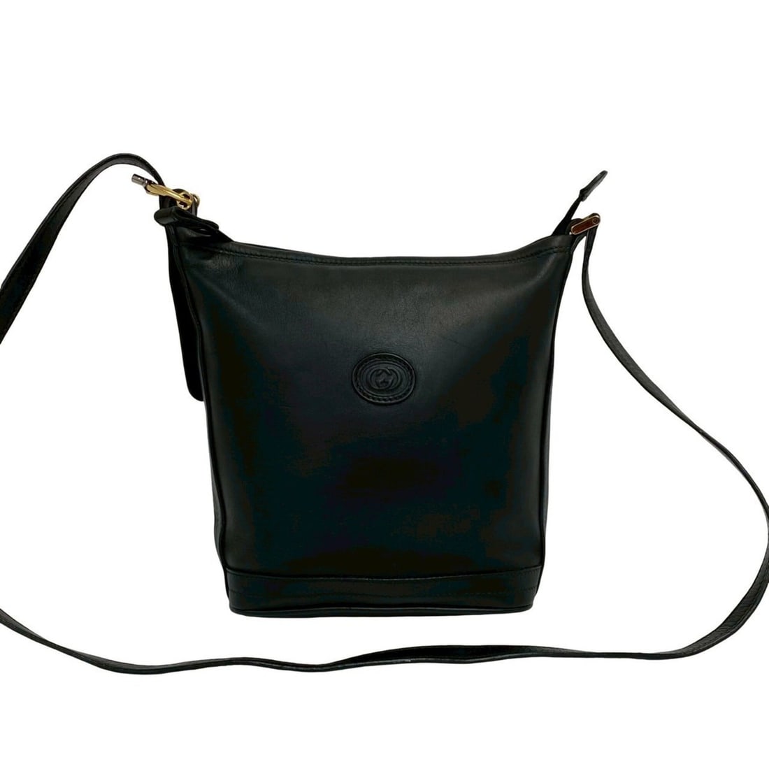 GUCCI Vintage GG Logo Leather Shoulder Bag/Sacoche/Pouch, Black, 38502: --- Catalog ---Category: SizeSize (HxWxD): 21.5cm x 18cm x 9.5cm / 8.46'' x 7.08'' x 3.74''Category: DesignType: Pochette, Shoulder bagColor: BlackGender: WomenMaterial: Leather Category: GeneralBrand
