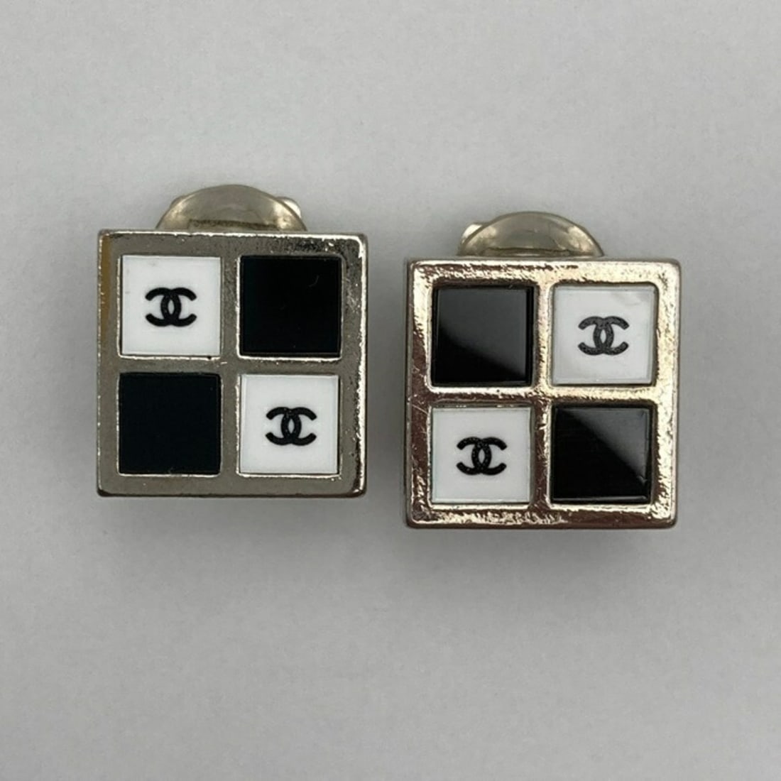 CHANEL Coco Mark Monotone Square Earrings D4 - 2