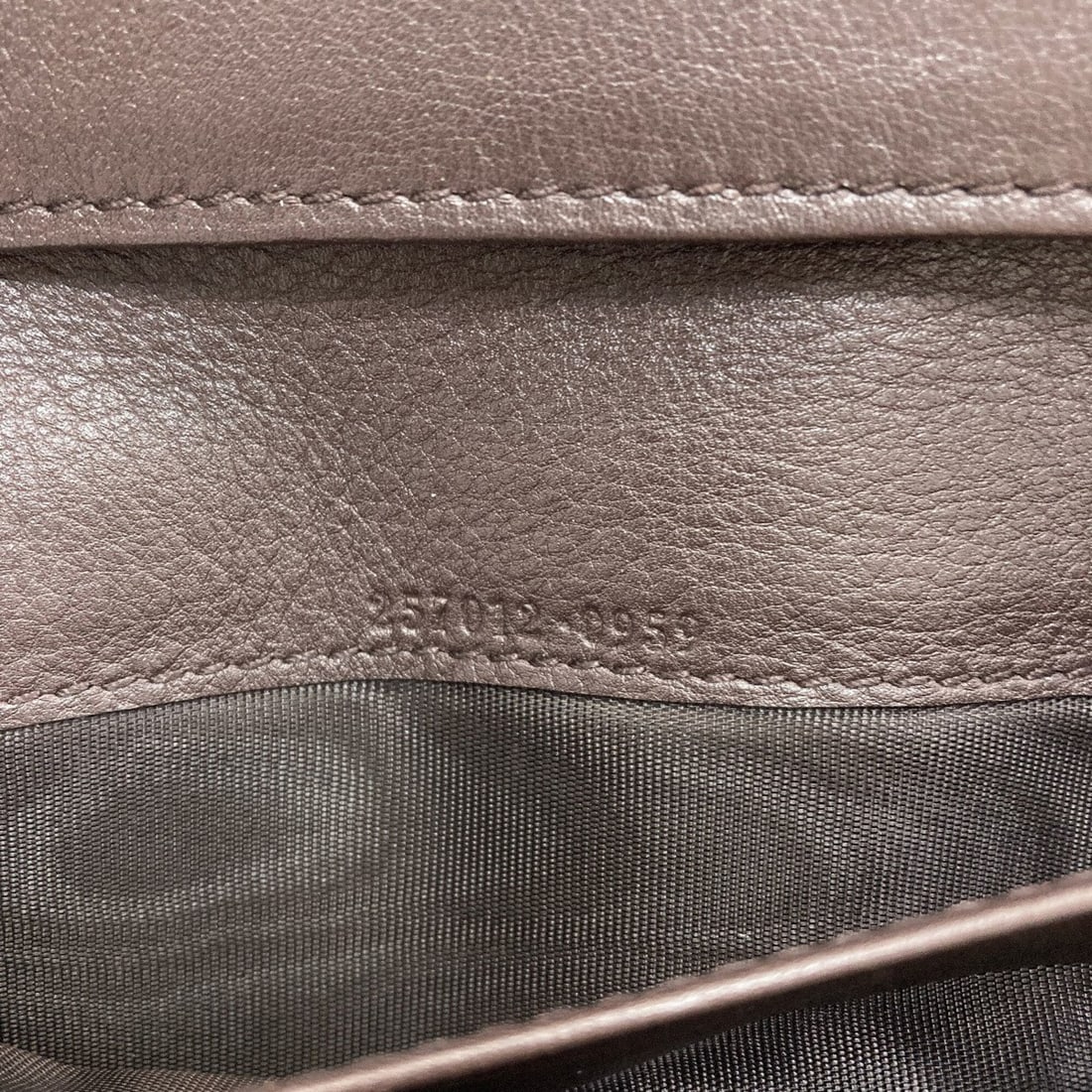 Louis Vuitton Monogram Compact Zip Wallet M61667 - 8