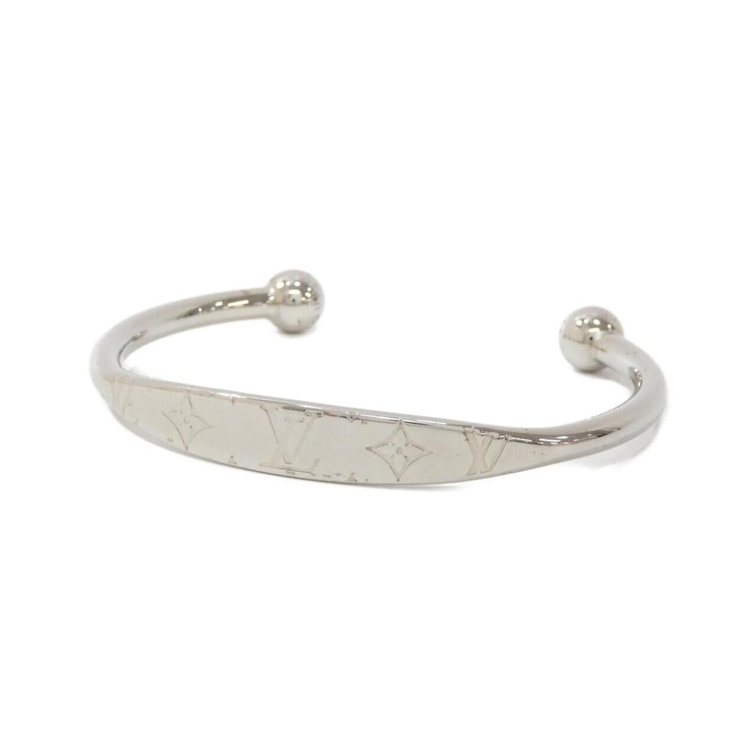 Louis Vuitton Jonc Monogram M M64839 Bangle: --- Catalog ---Category: SizeLength: 18cm / 7.08''Category: DesignType: BangleColor: SilverGender: Men,WomenCategory: GeneralMPN: M64839Brand: Louis Vuitton--- Item List ---Section: ConditionRanking: