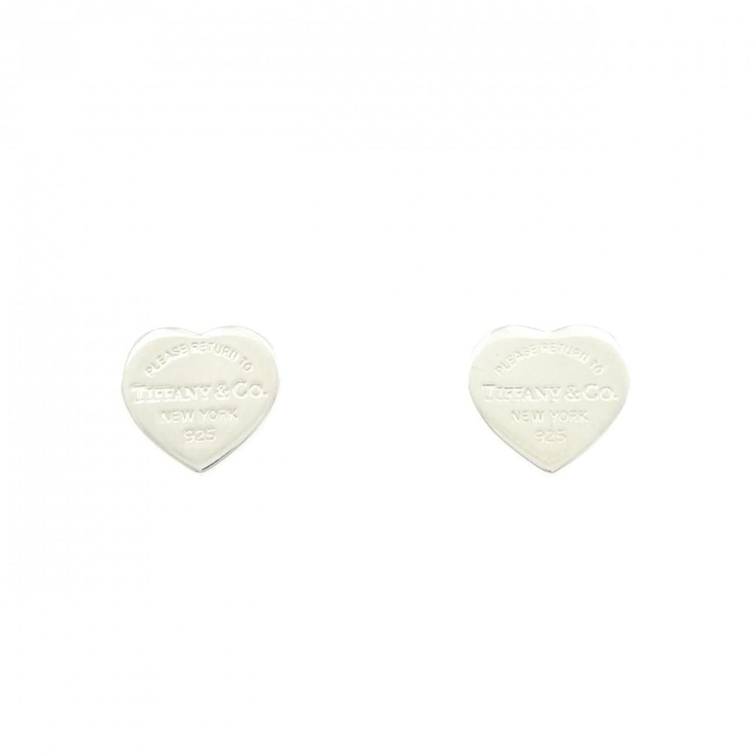 Tiffany & Co. Return to Heart Mini Earrings: --- Catalog ---Category: SizeWeight: 1.8g / 0.06oz.Size (HxWxD): 9.40mm x 10.00mm / 0.37'' x 0.39''Category: DesignType: Stud earringsGender: WomenMaterial: Silver 925Category: GeneralLine: Return To